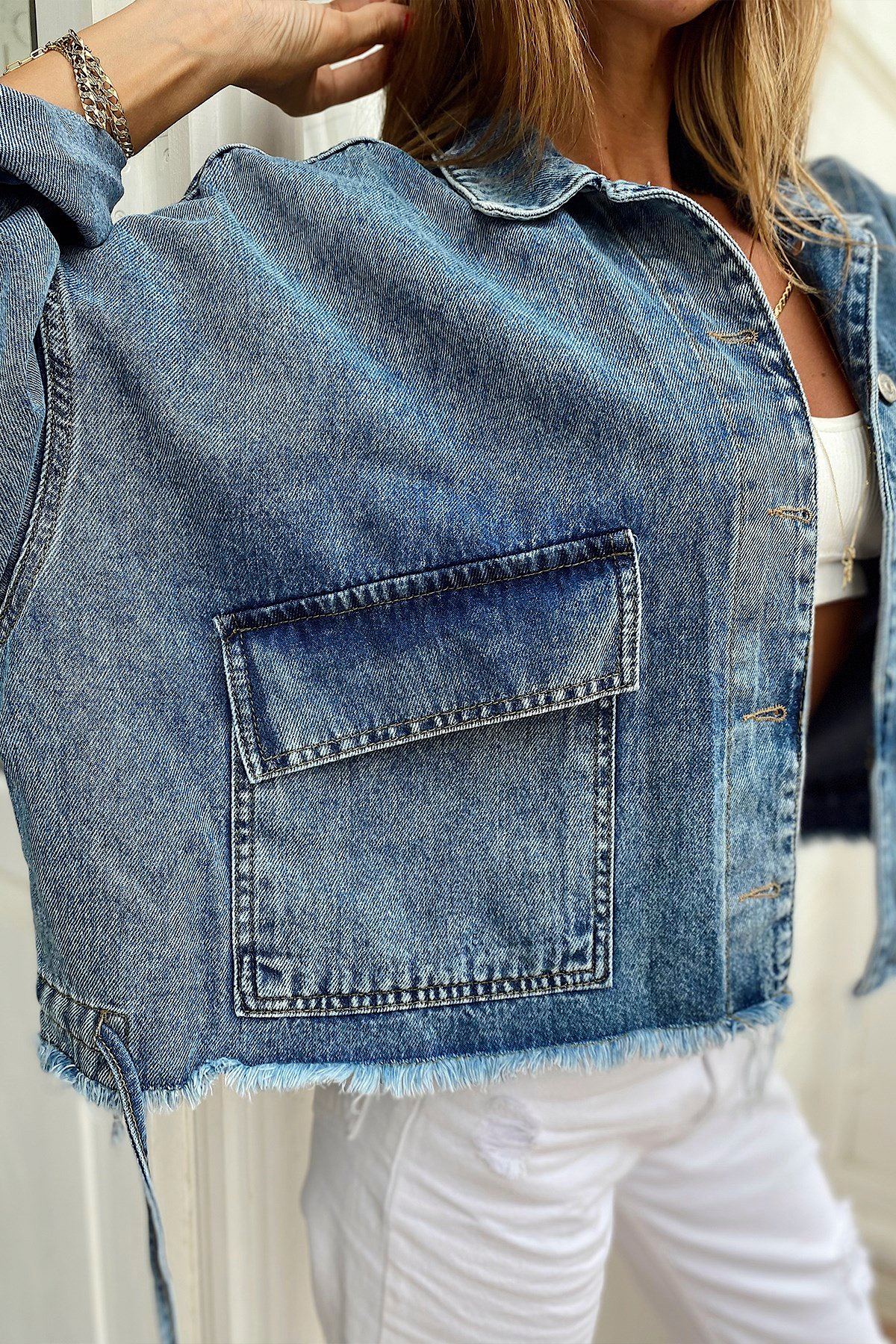 Püsküllü Tasarım Crop Jean Ceket Mavi