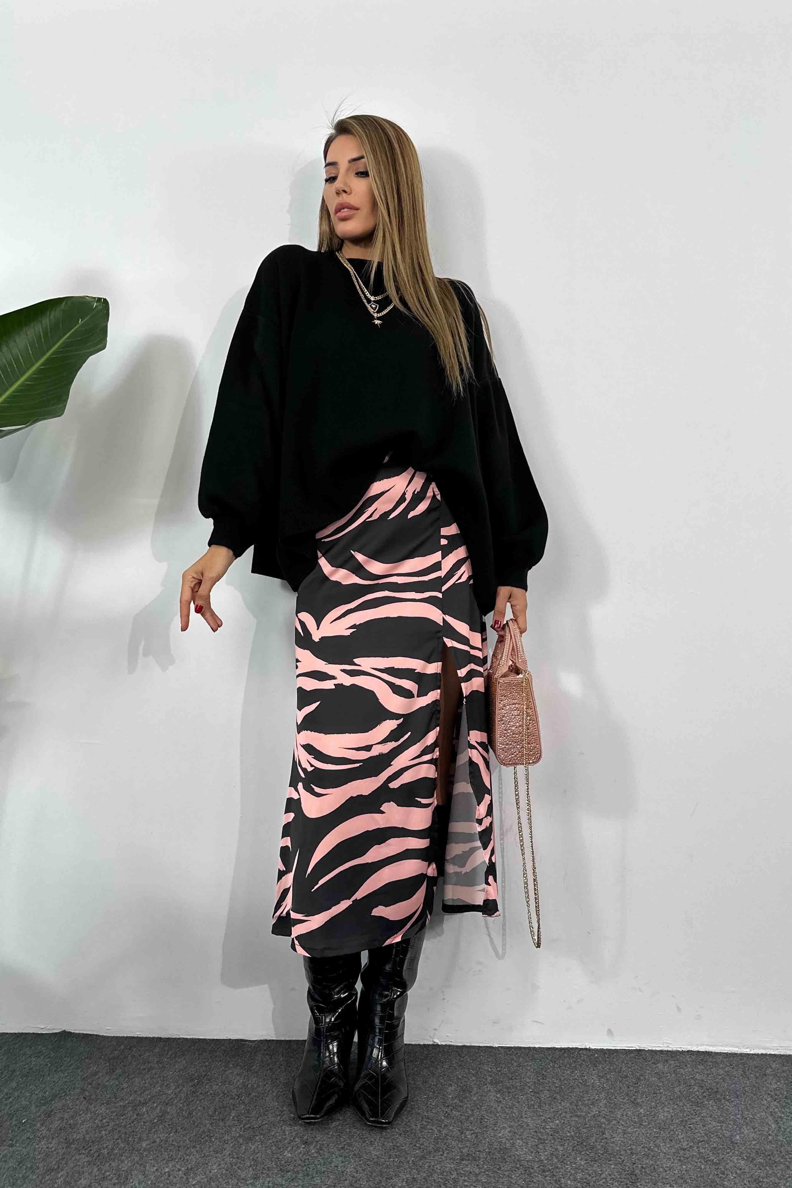 Saten Kumaş Zebra Desenli Uzun Etek Pembe