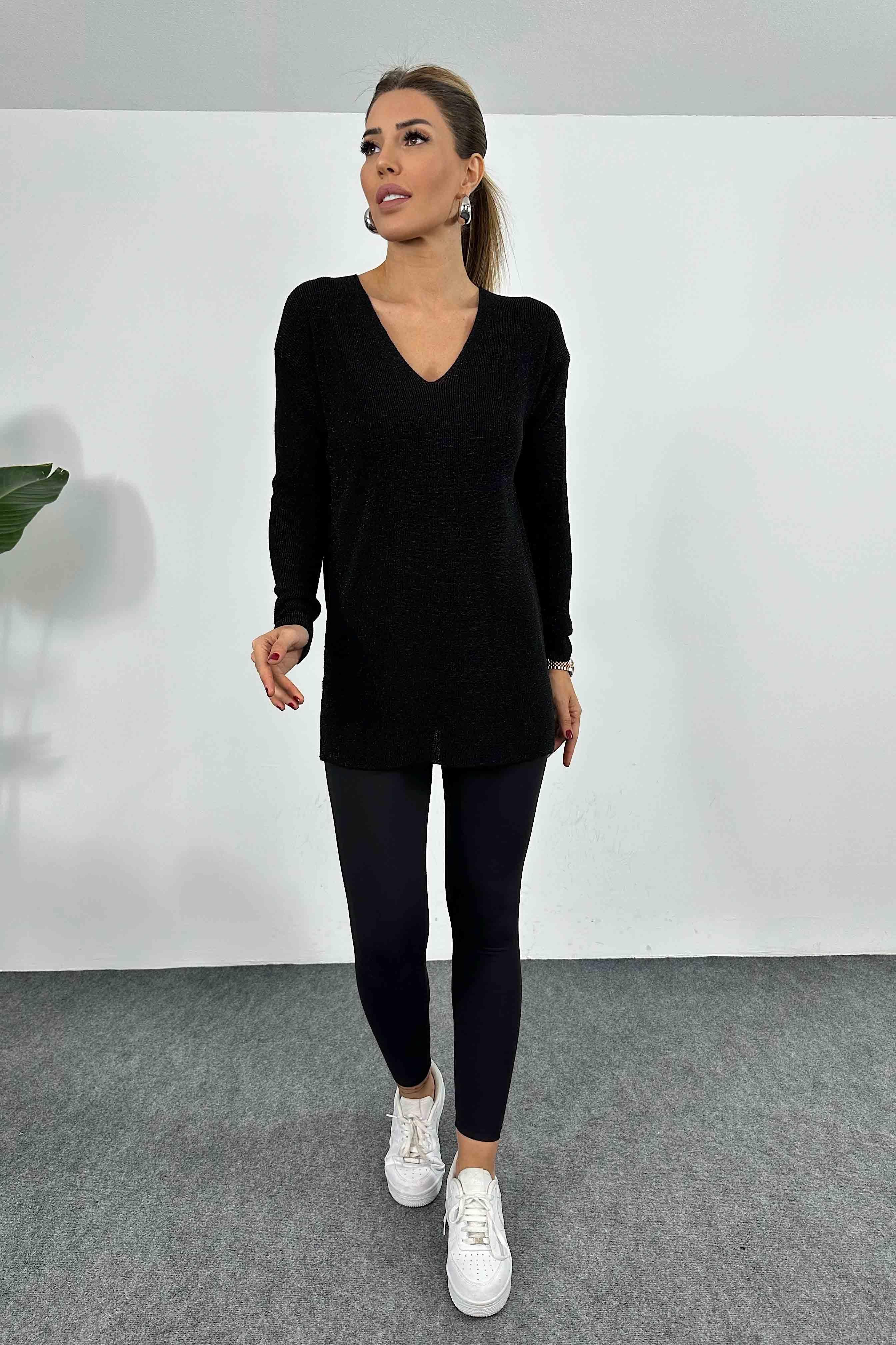 Sim İplik İnce Örme V Yaka Yırtmaçlı Bluz Siyah