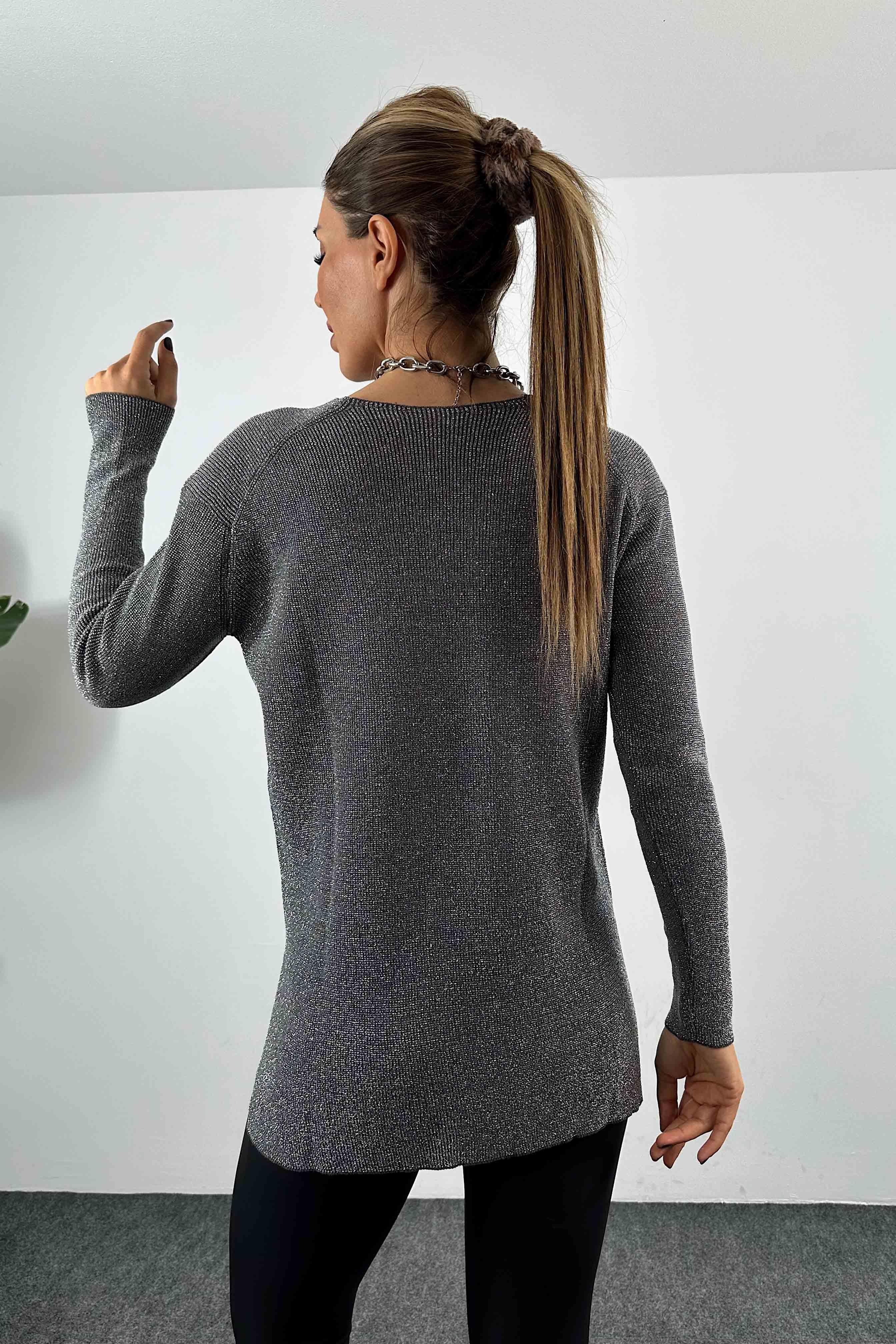 Sim İplik İnce Örme V Yaka Yırtmaçlı Bluz Gri