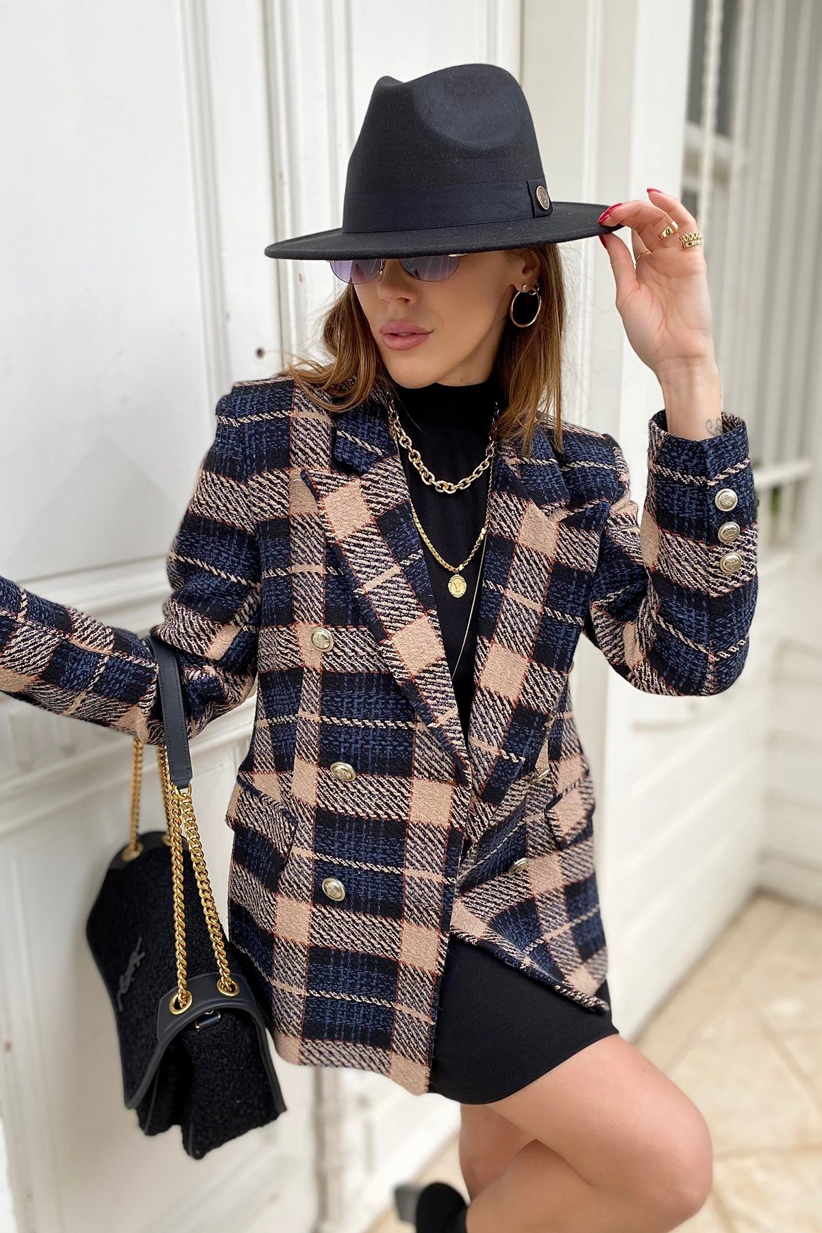 Siyah Bej Ekoseli Blazer Ceket