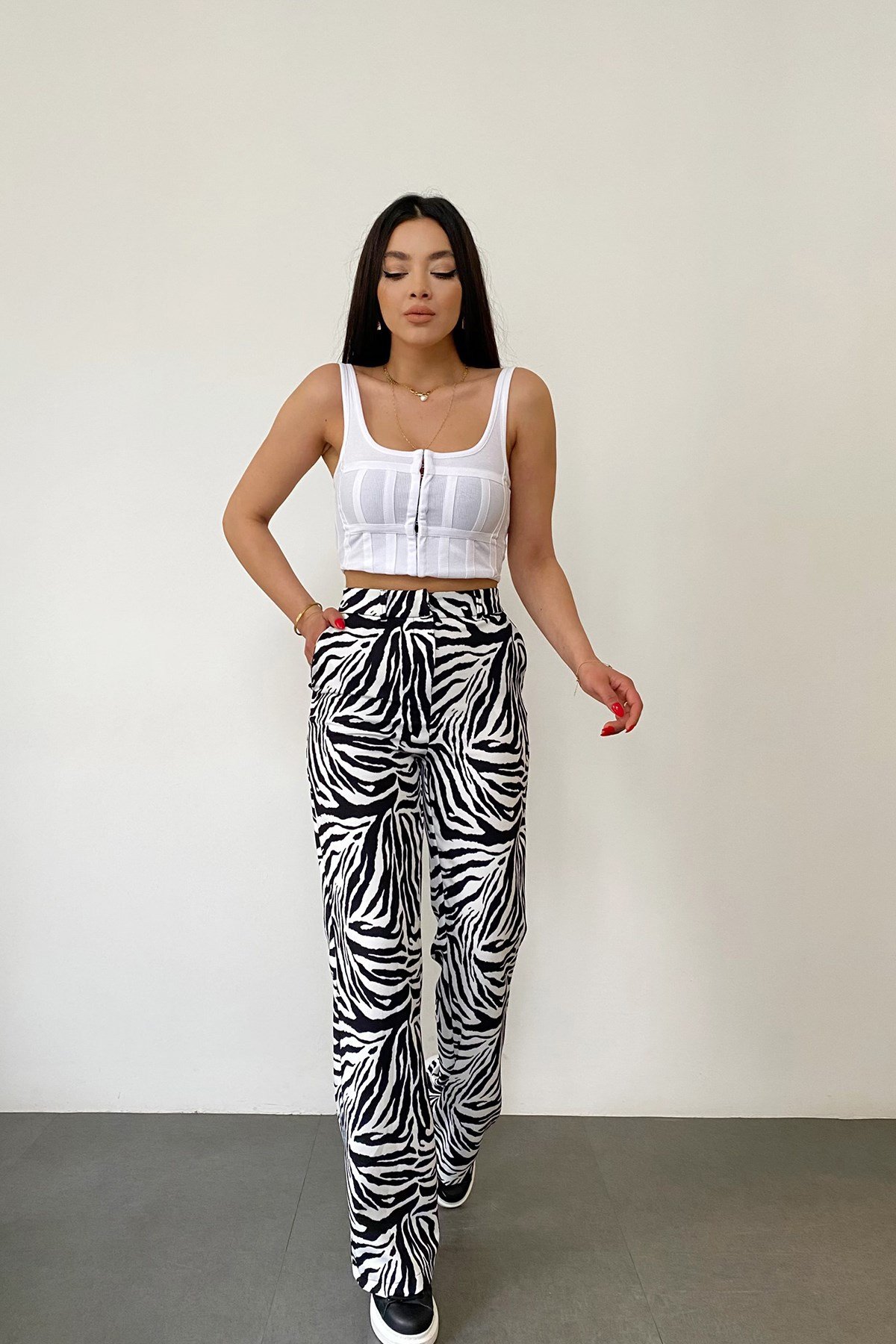 Siyah Beyaz Zebra Desen Crep Kumaş Pantolon