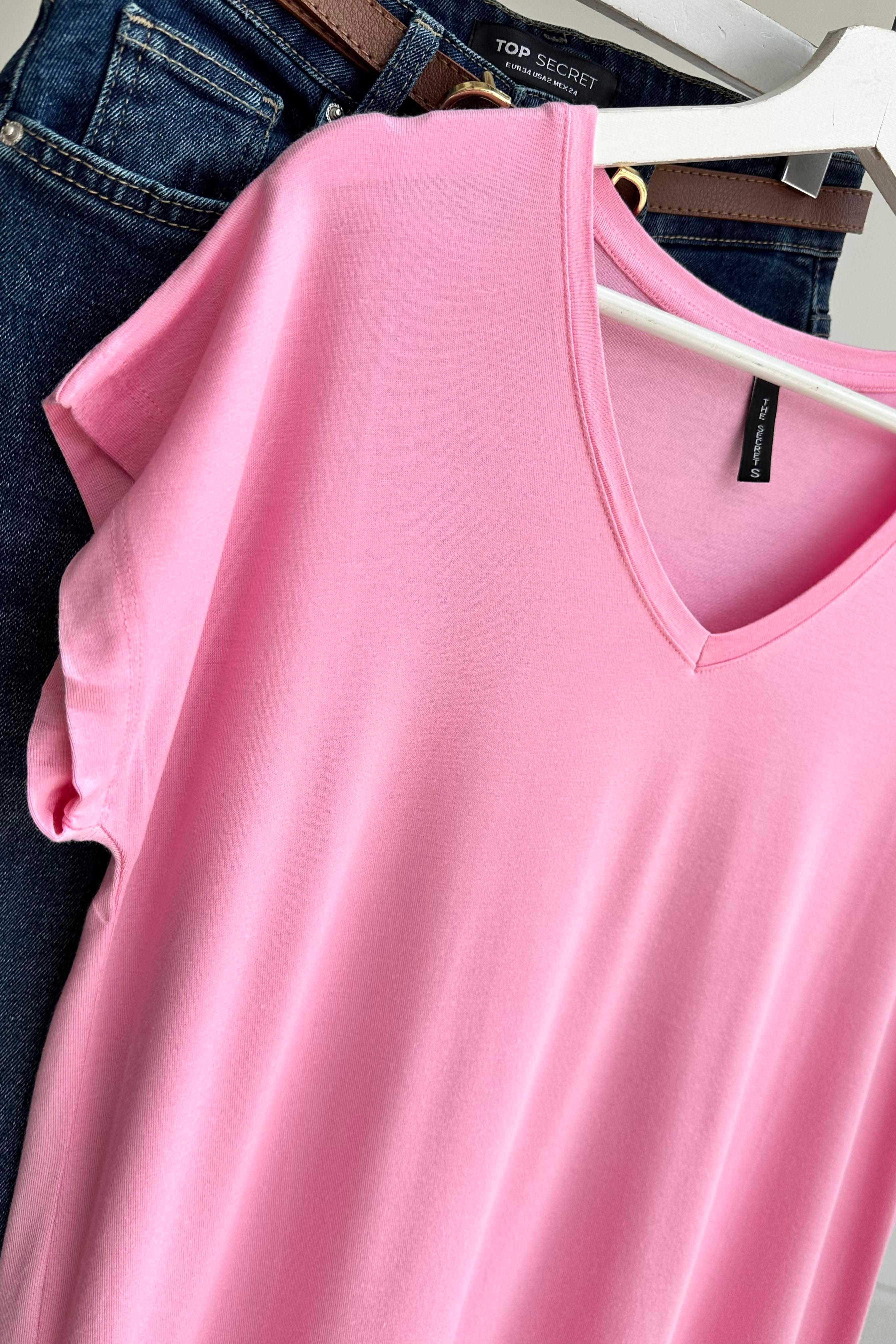 Soft Line V Yaka Basic Tişört Pembe