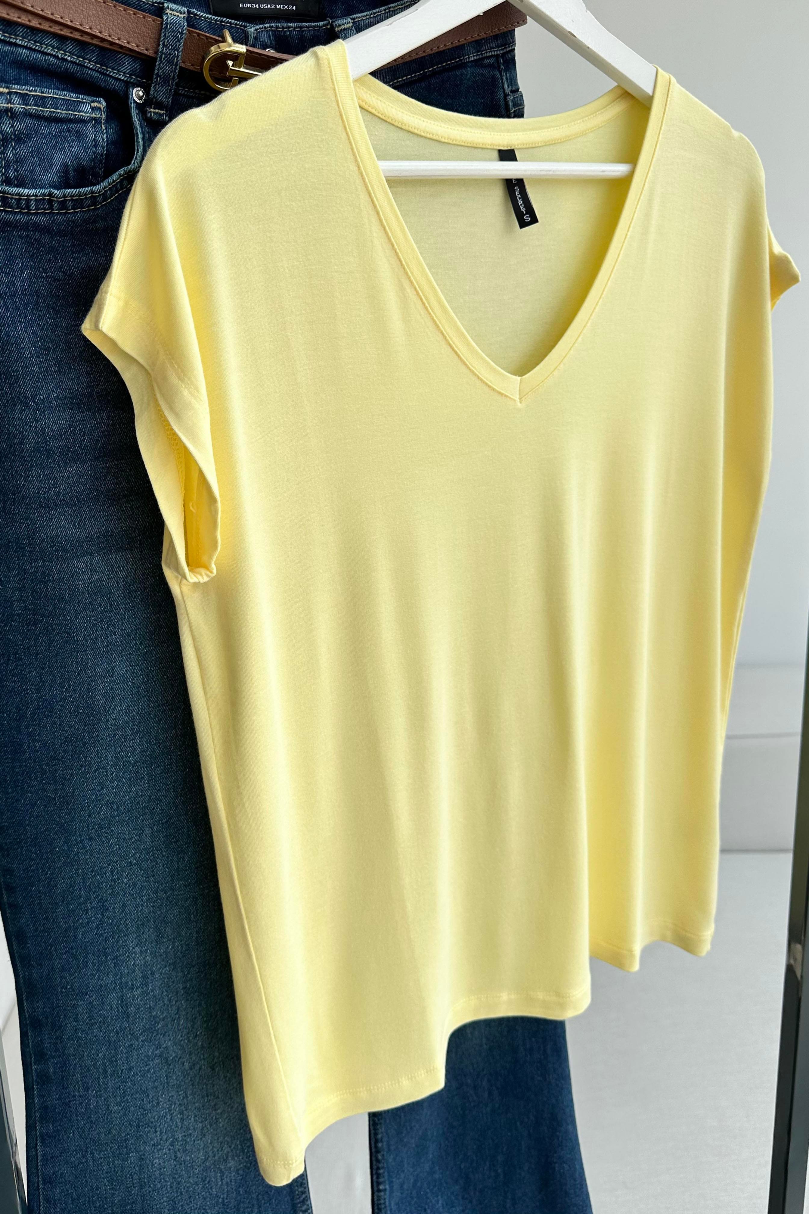 Soft Line V Yaka Basic Tişört Sarı