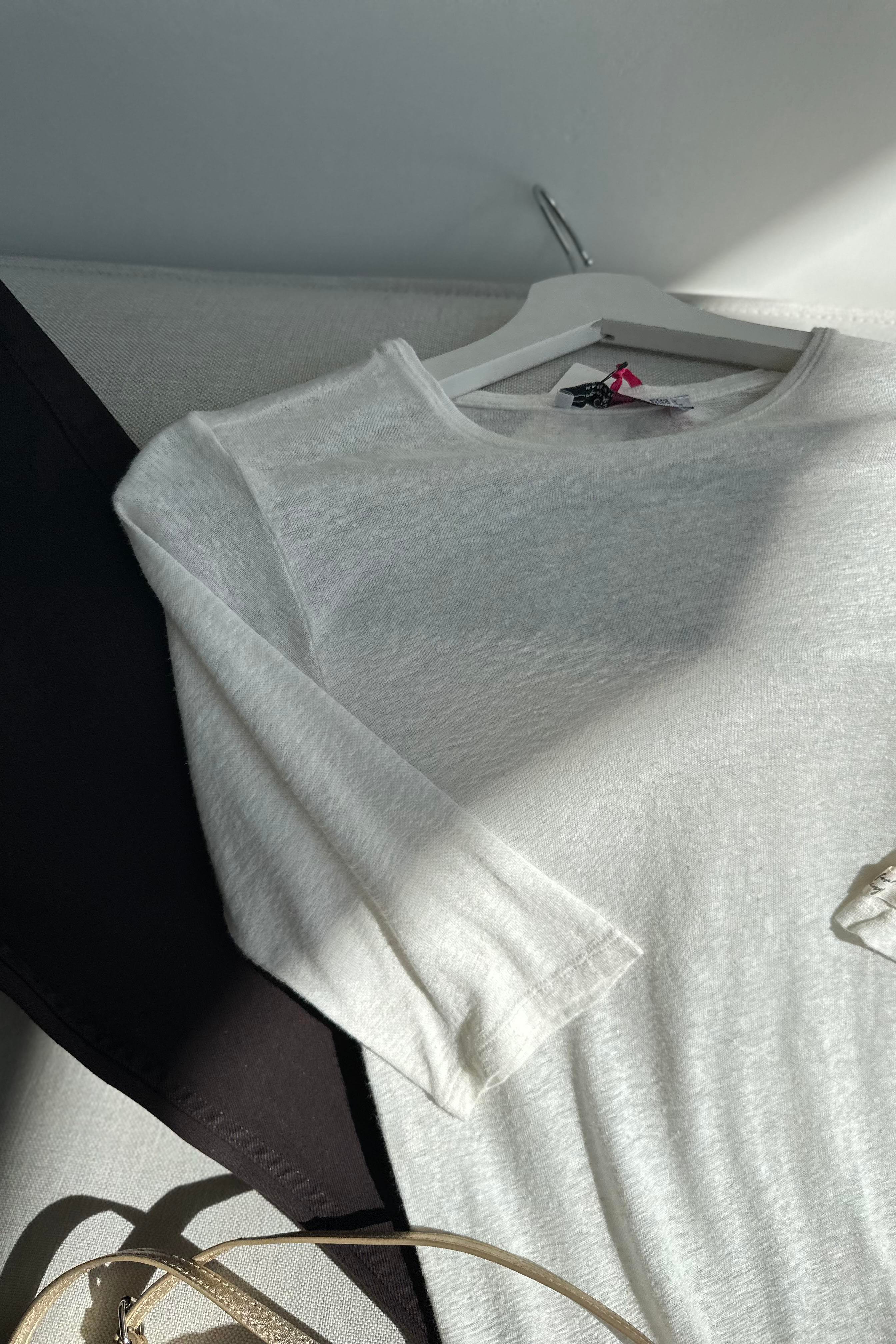 Soft Seri Özel Dokulu Basic Bluz Ekru