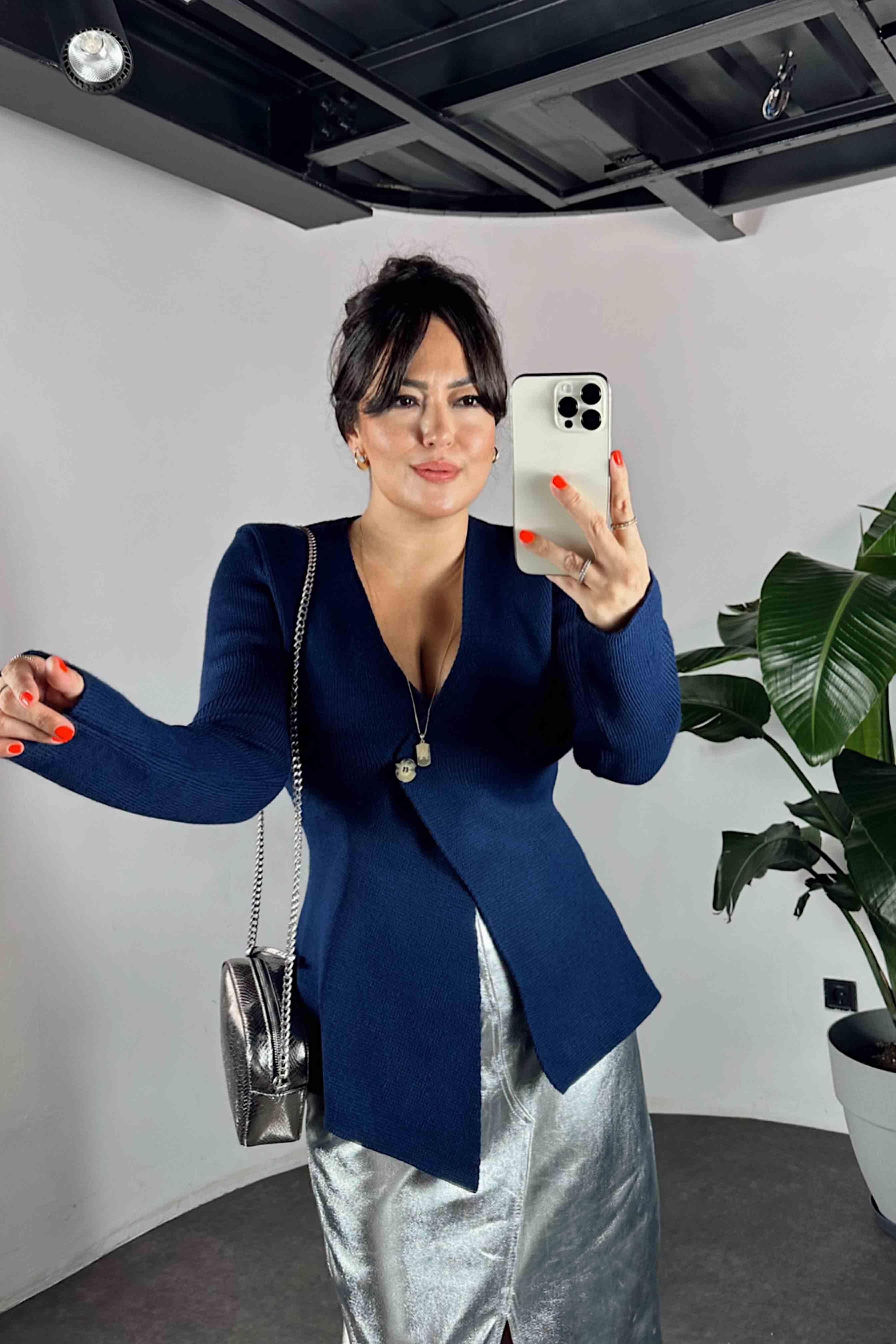 Tek Düğmeli Çelik Örme Triko Kadın Hırka Lacivert