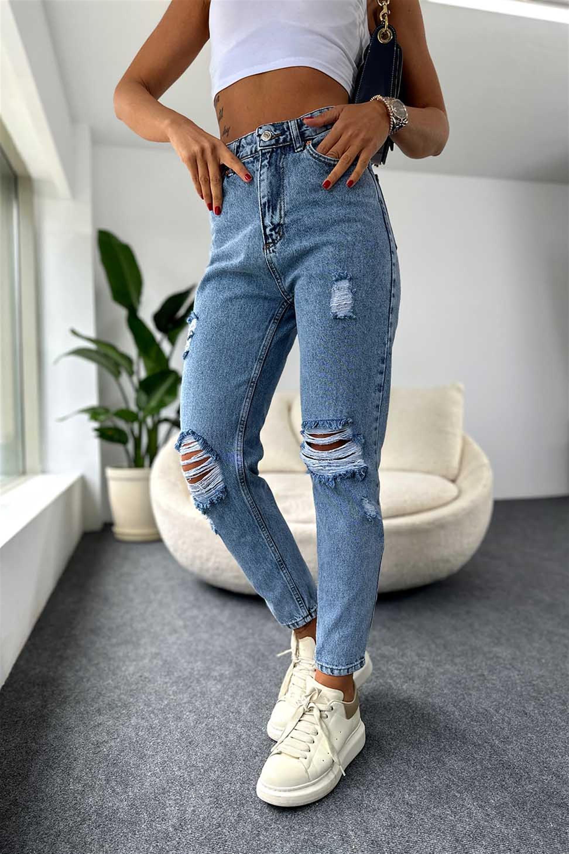 Ultra Yüksek Bel Yırtık Detaylı Boyfriend Jean Pantolon Açık Mavi
