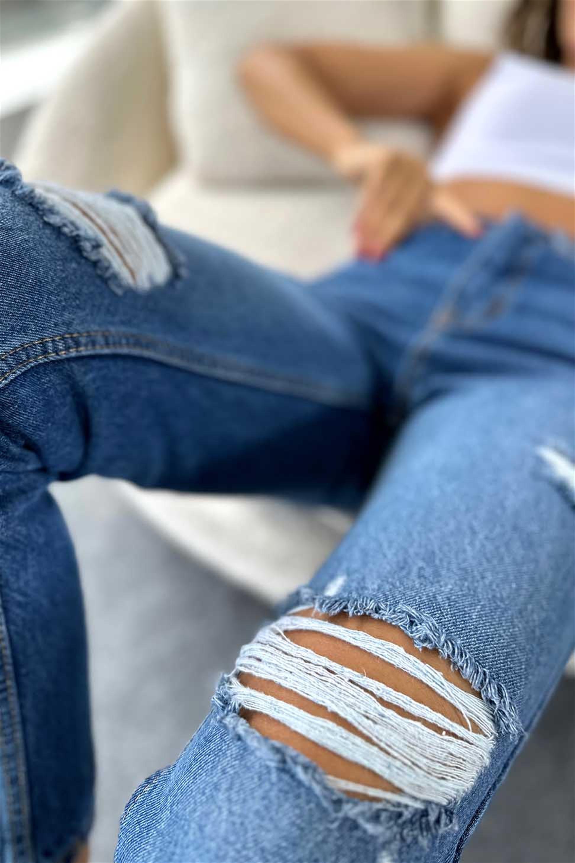 Ultra Yüksek Bel Yırtık Detaylı Boyfriend Jean Pantolon Mavi
