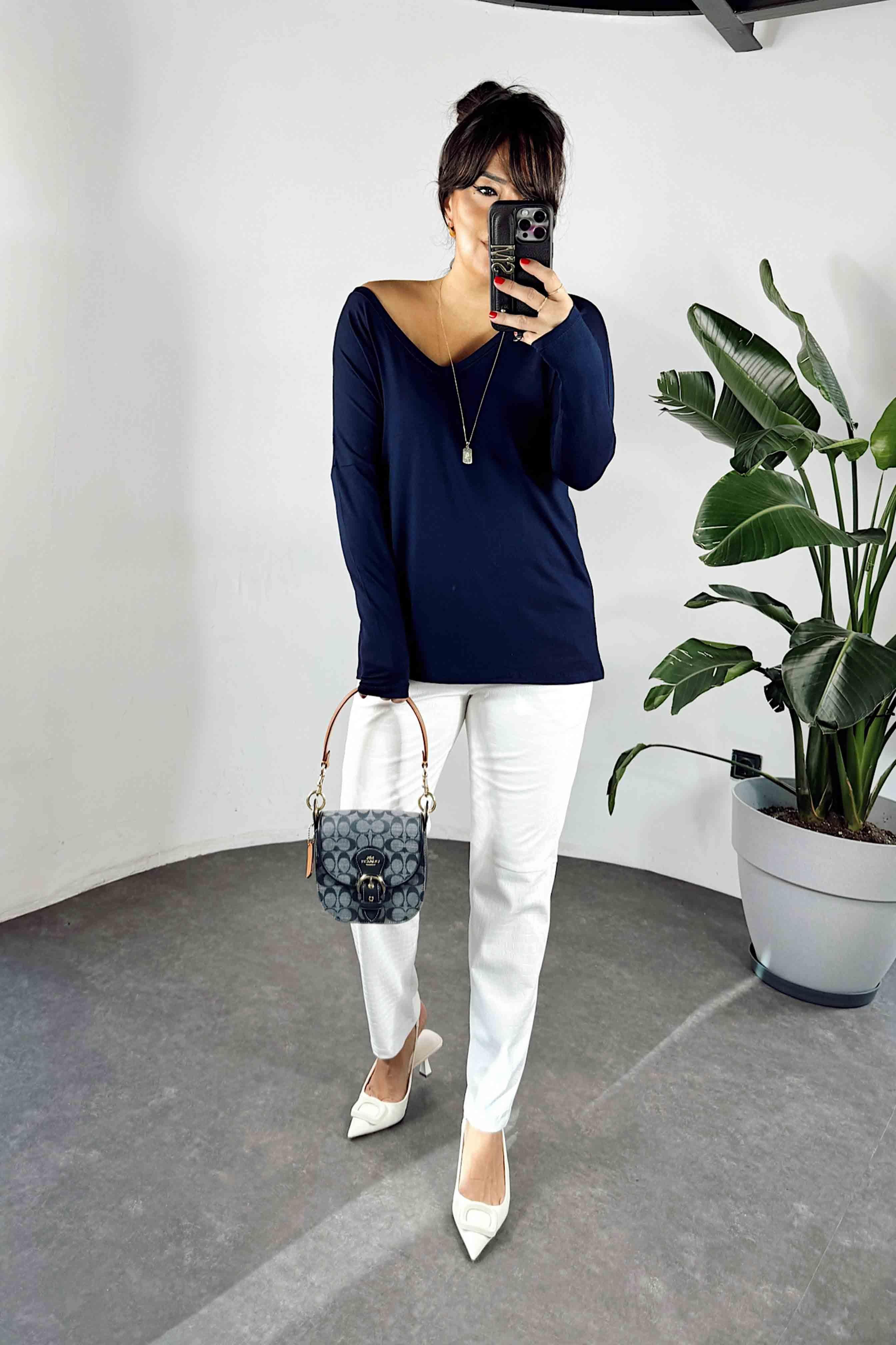 V Yaka Oversize Basic Kadın Bluz Lacivert