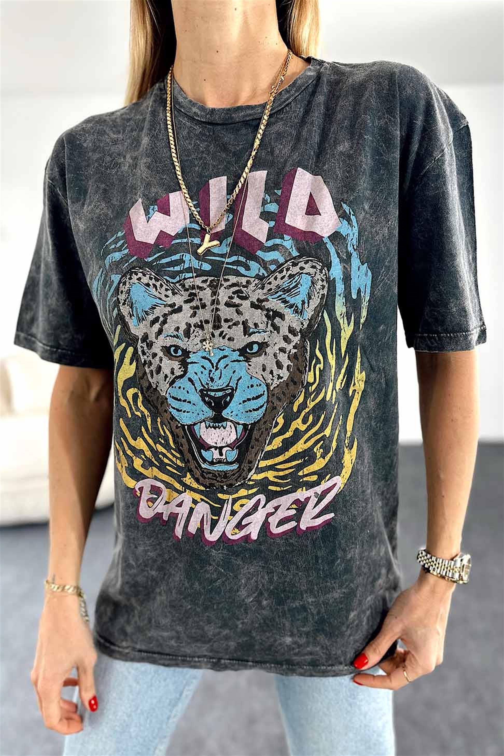 Wild Leopar Baskılı Yıkamalı Tişört Antrasit