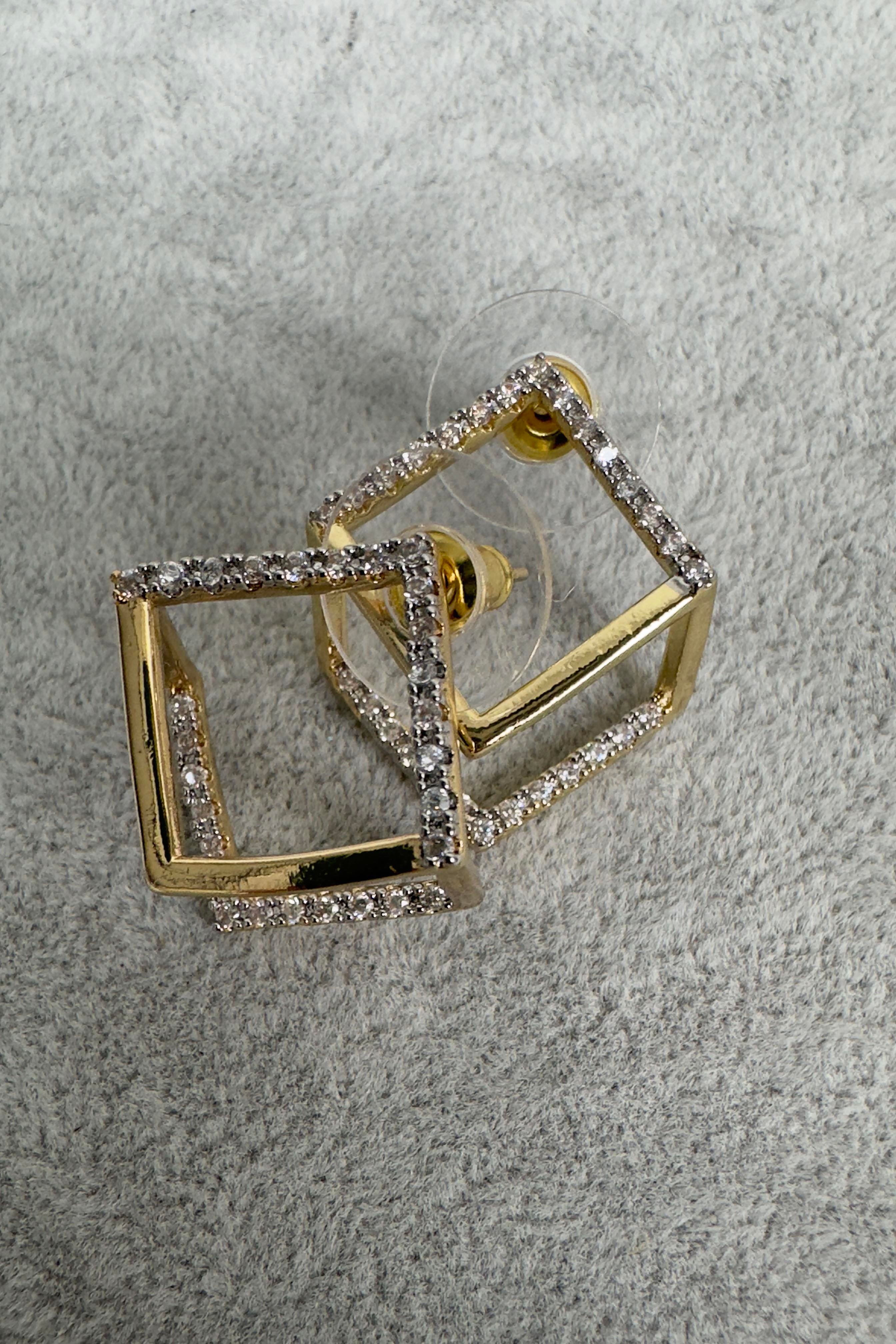 Xuping Cubic Taşlı Gold Geometrik Küpe