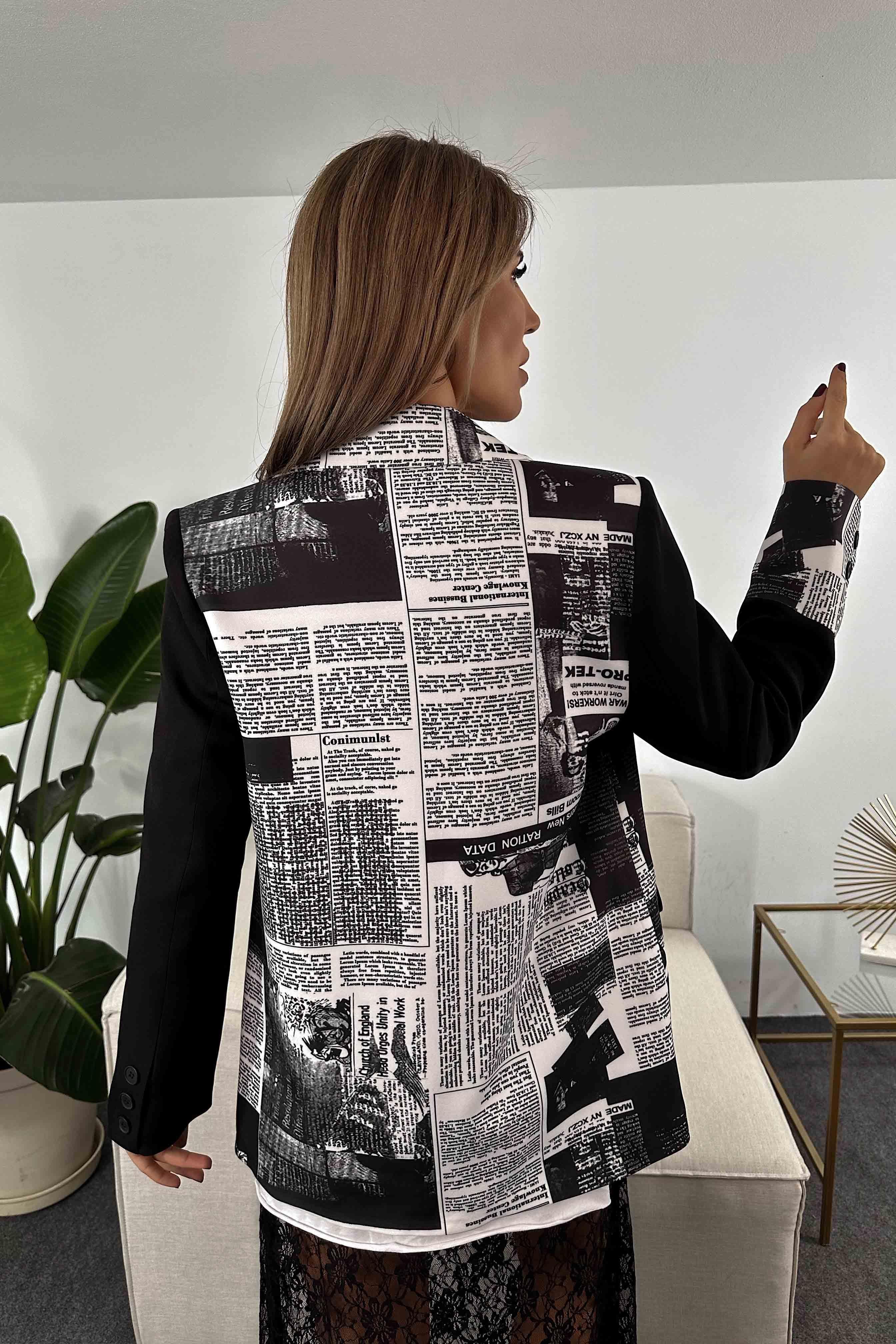 Yazılı Özel Tasarım Kadın Blazer Ceket Siyah
