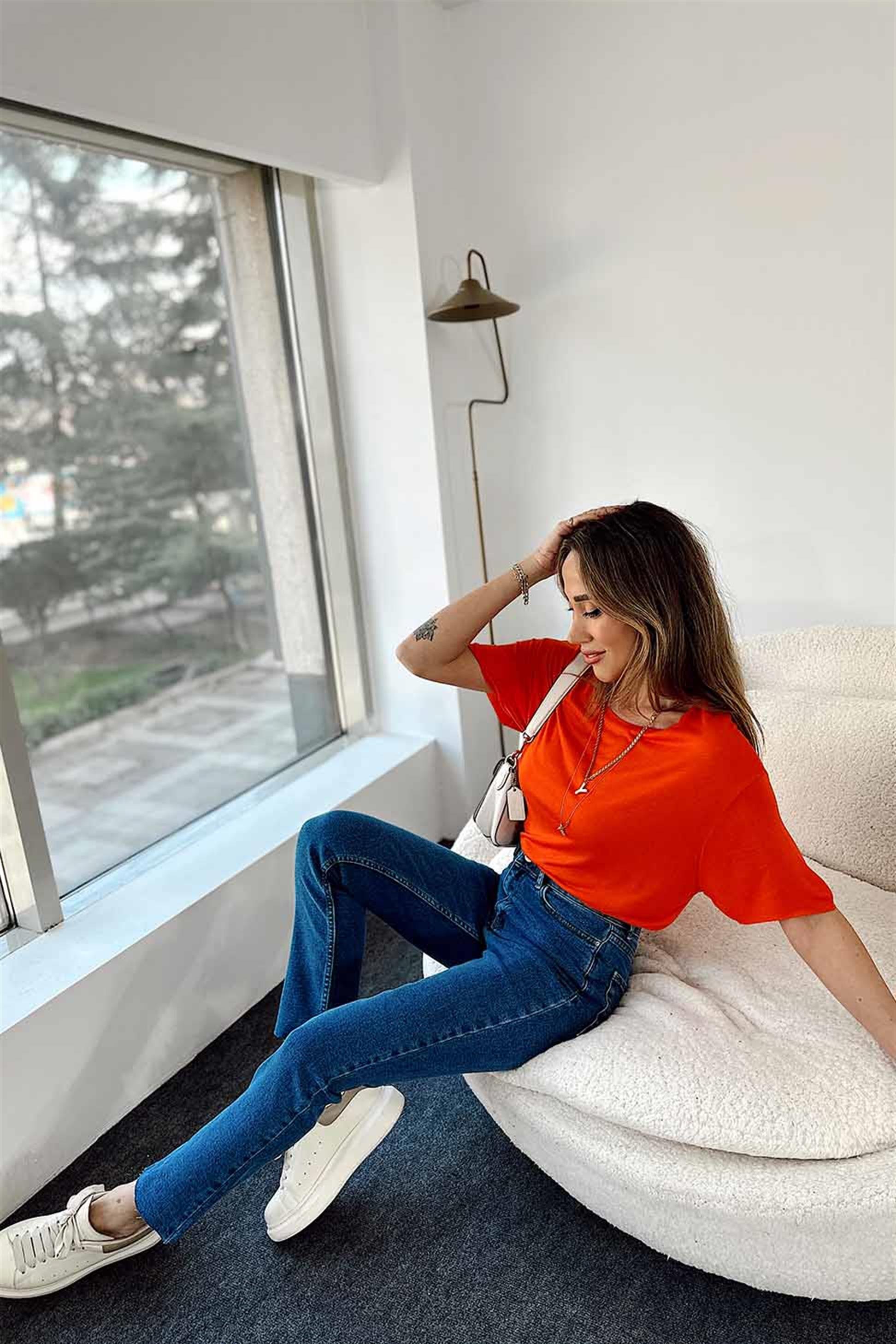 Yüksek Bel Kesik Paça Detay Boyfriend Jean Pantolon Mavi