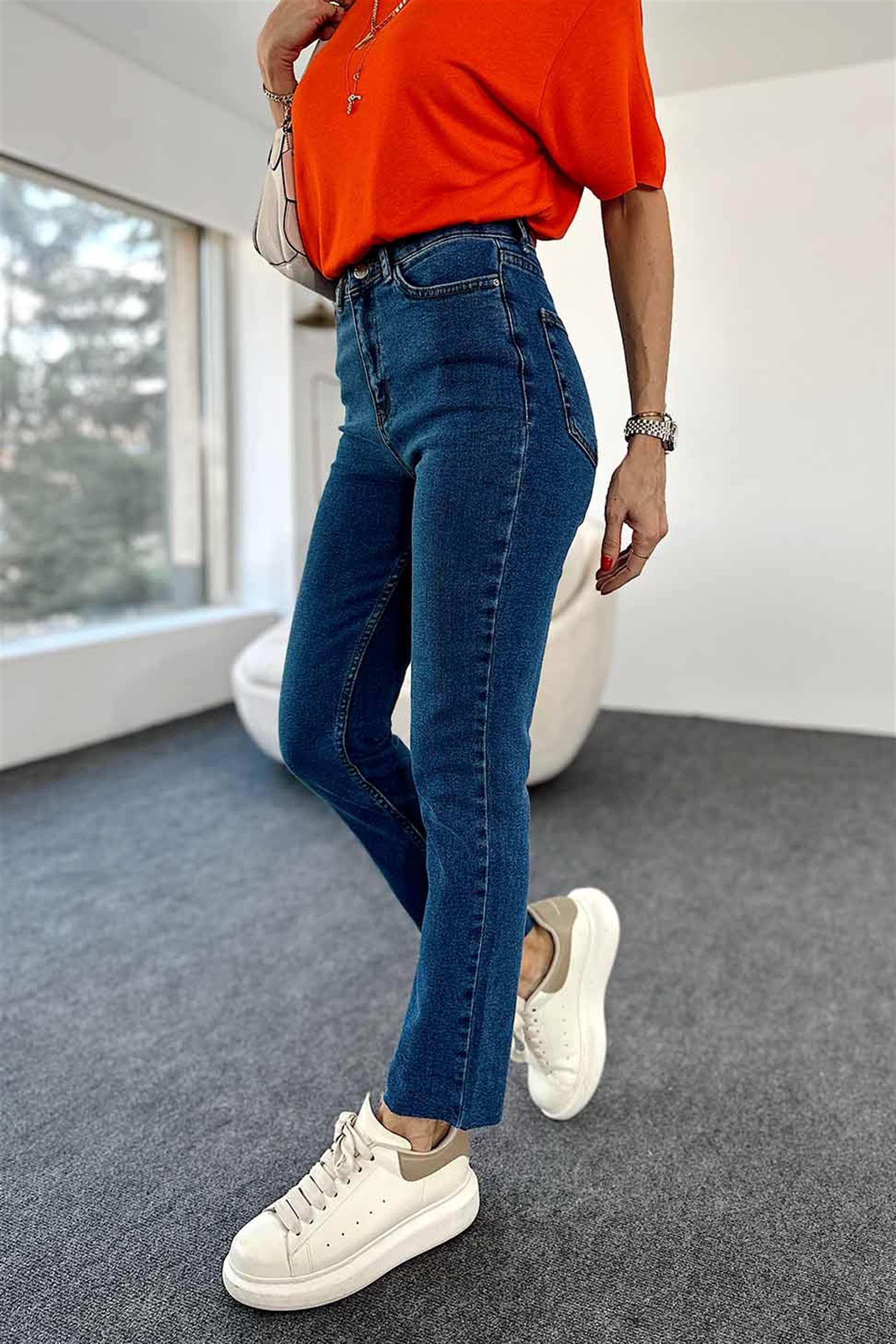 Yüksek Bel Kesik Paça Detay Boyfriend Jean Pantolon Mavi