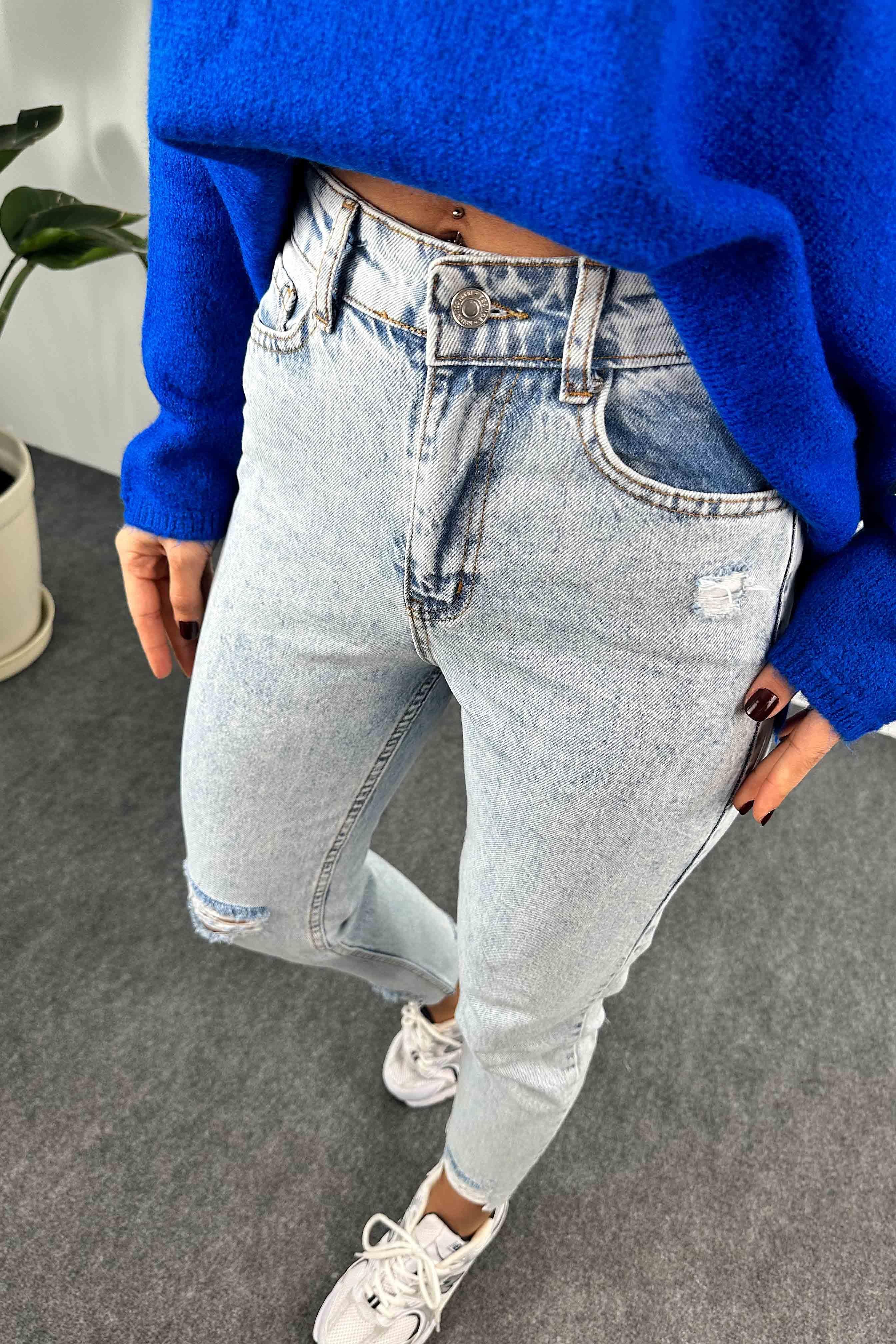 Yüksek Bel Püskül Detaylı Mom Jean Pantolon Buz Mavisi