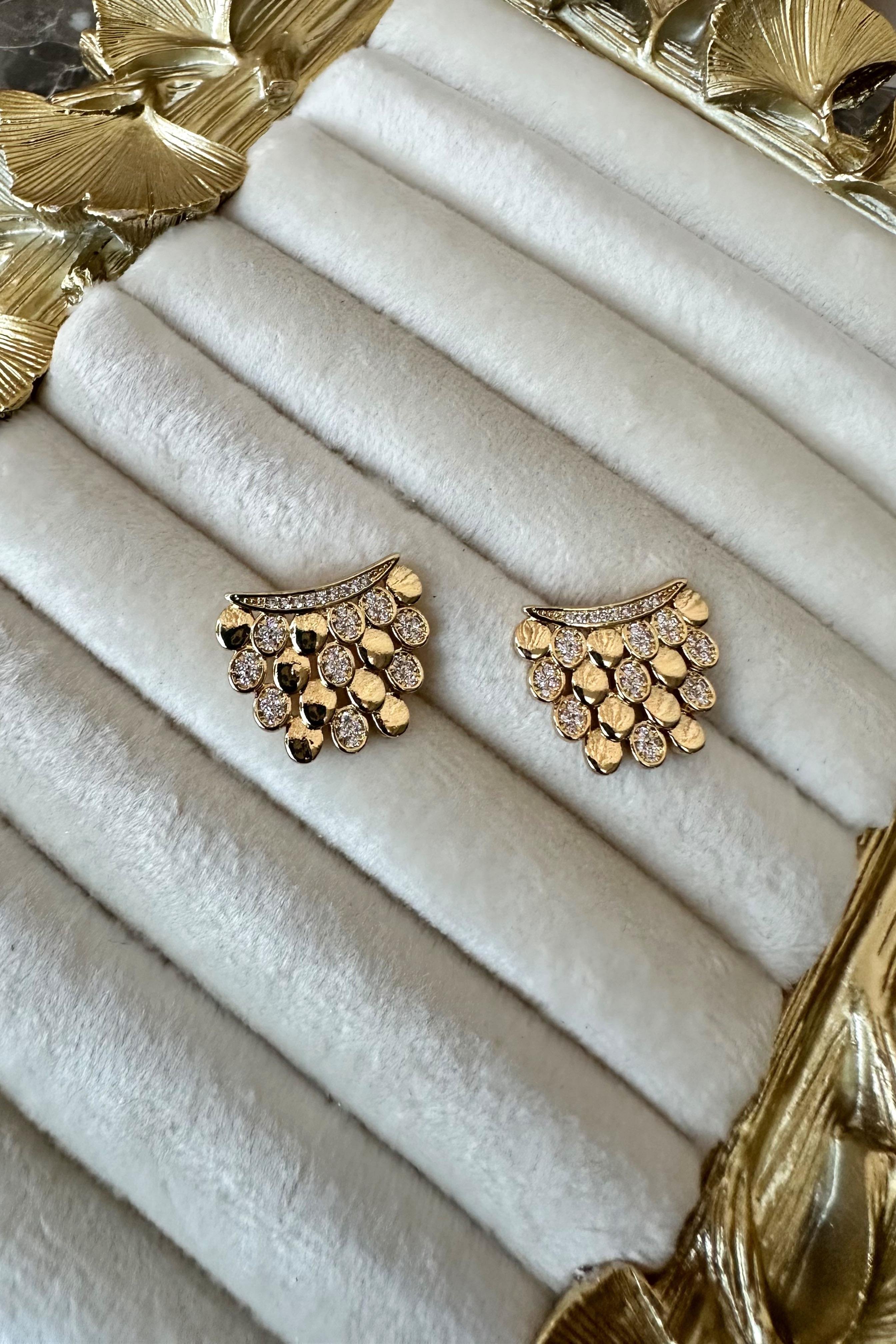 Zirkon Taşlı Gold Petek Küpe
