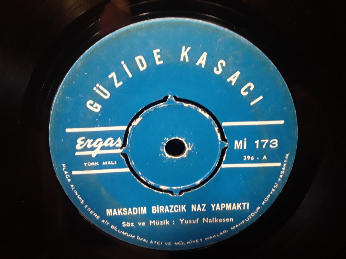 GÜZİDE KASACI - MAKSADIM BİRAZCIK NAZ YAPMAKTI / YİTİRMİŞİM BEN GÜLÜMÜ