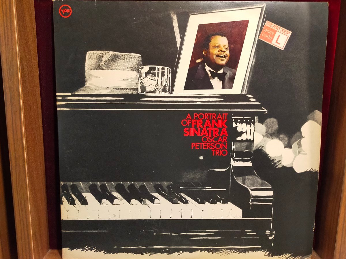 THE OSCAR PETERSON TRIO - A PORTRAIT OF FRANK SINATRA 