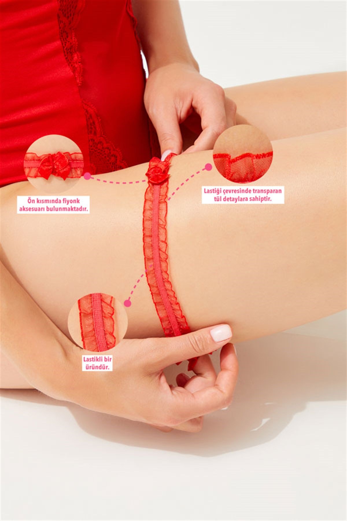 Kırmızı Fiyonk Detaylı Tül Kadın Bacak Aksesuarı