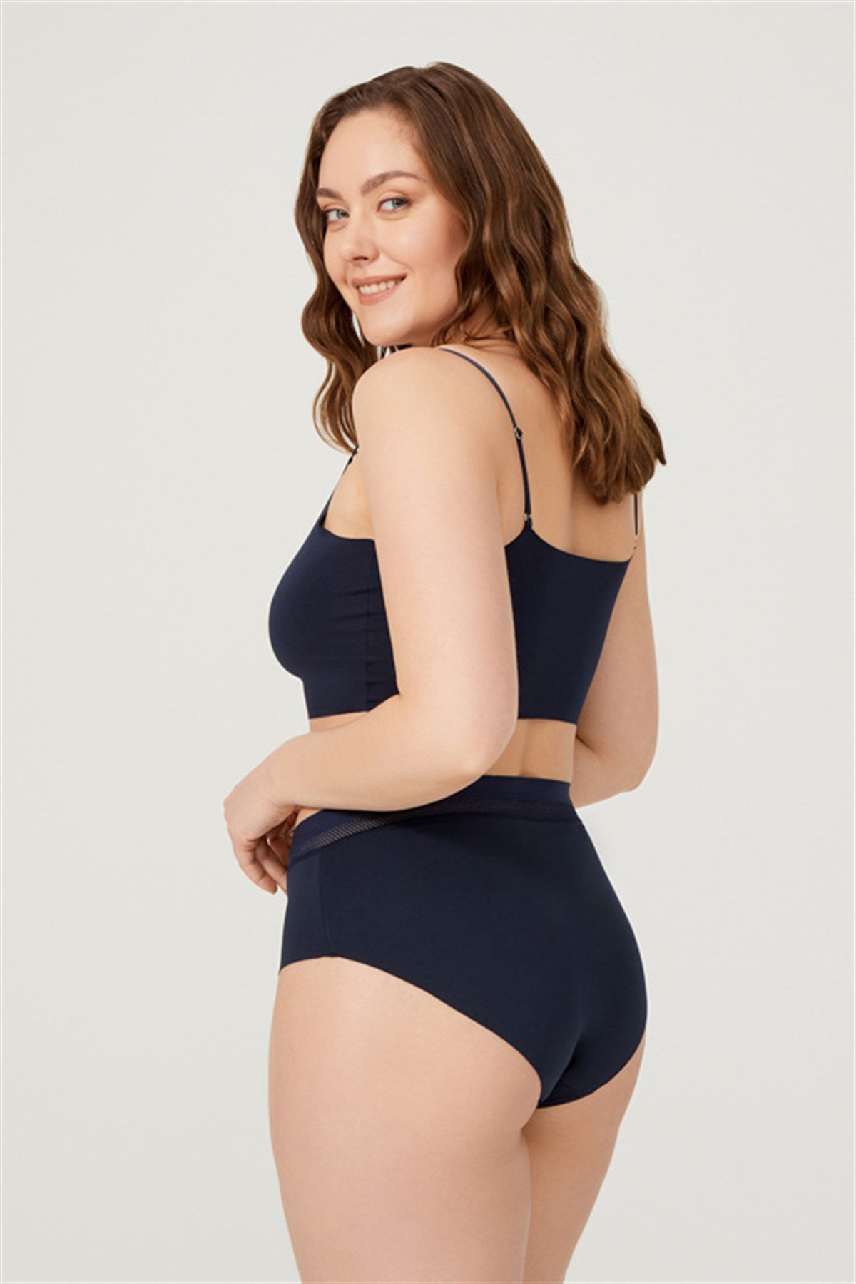 Lacivert Lazer Kesim Lastik Detaylı Büyük Beden Bikini Külot
