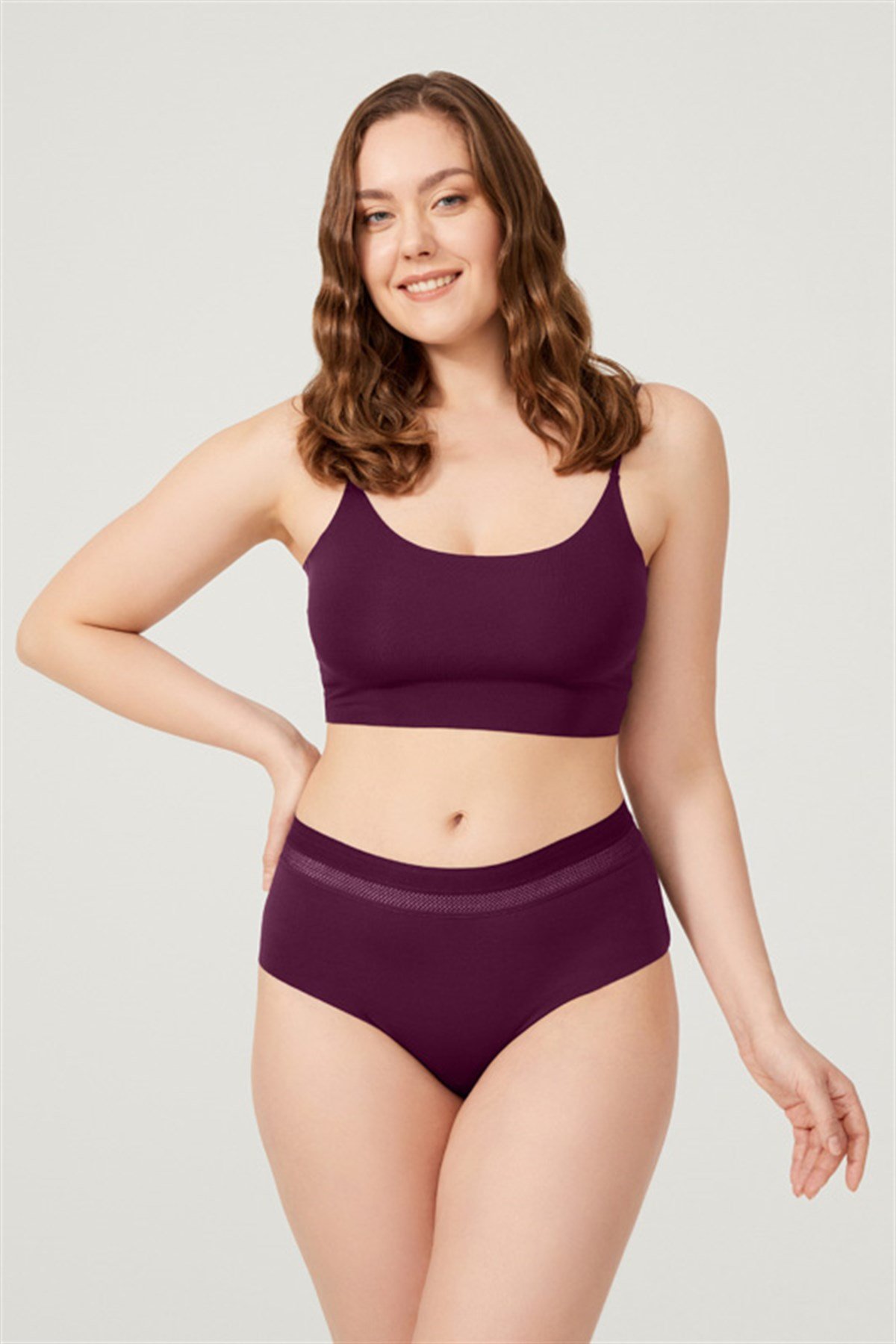 Lazer Kesim Lastik Detaylı Büyük Beden Bikini Külo