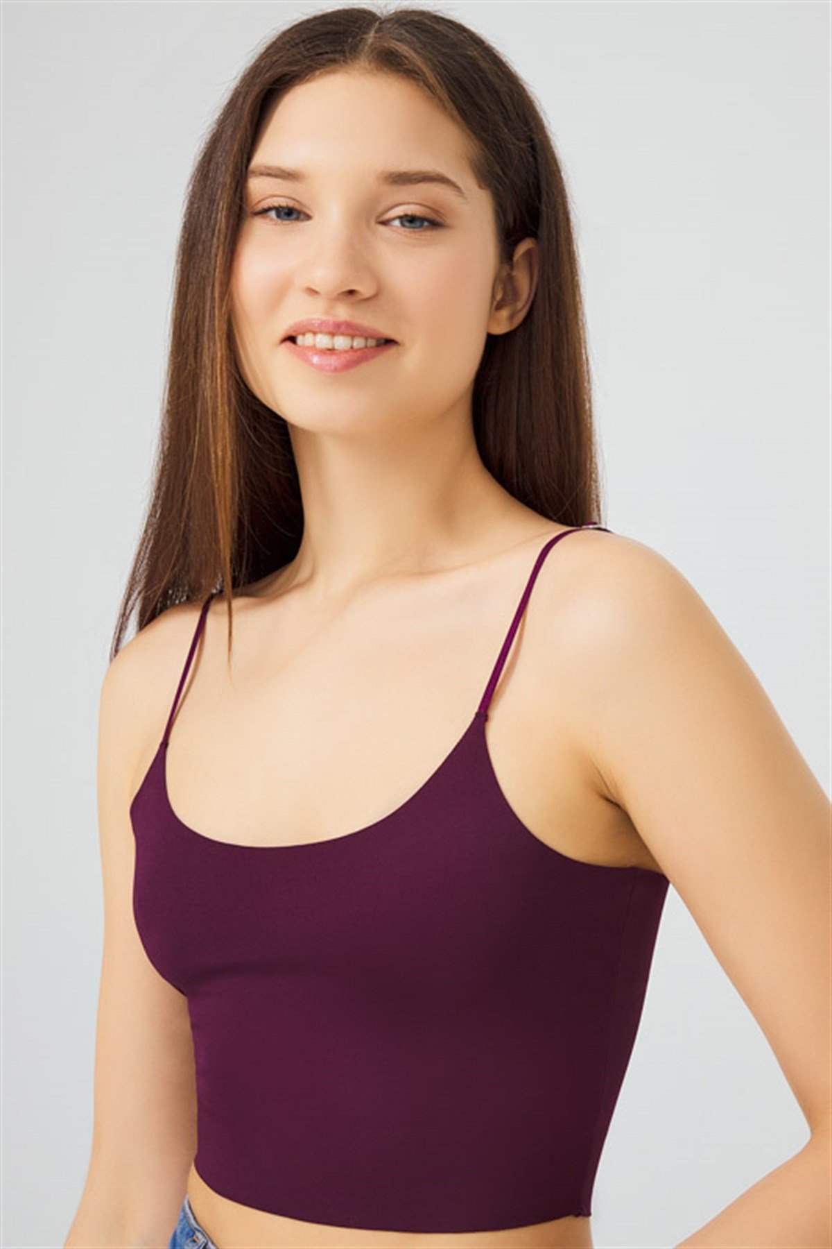 Mürdüm Ayarlanabilir İnce Askılı Lazer Kesim Kadın Crop Büstiyer