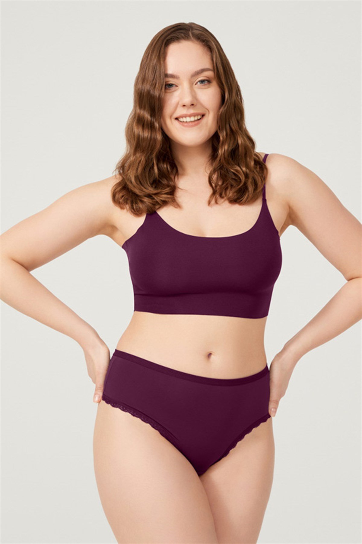Mürdüm Dantel Detaylı Mikrofiber Büyük Beden Tanga Külot