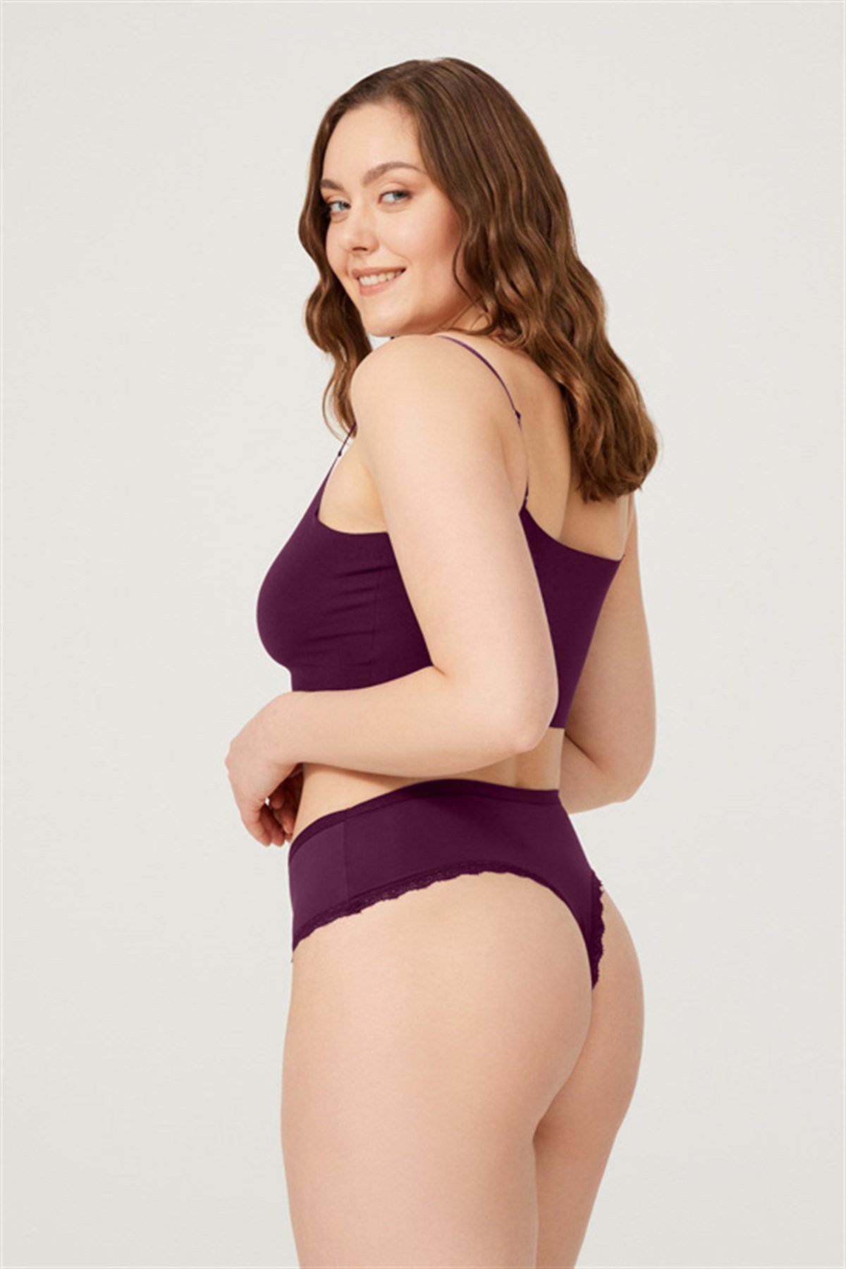 Mürdüm Dantel Detaylı Mikrofiber Büyük Beden Tanga Külot