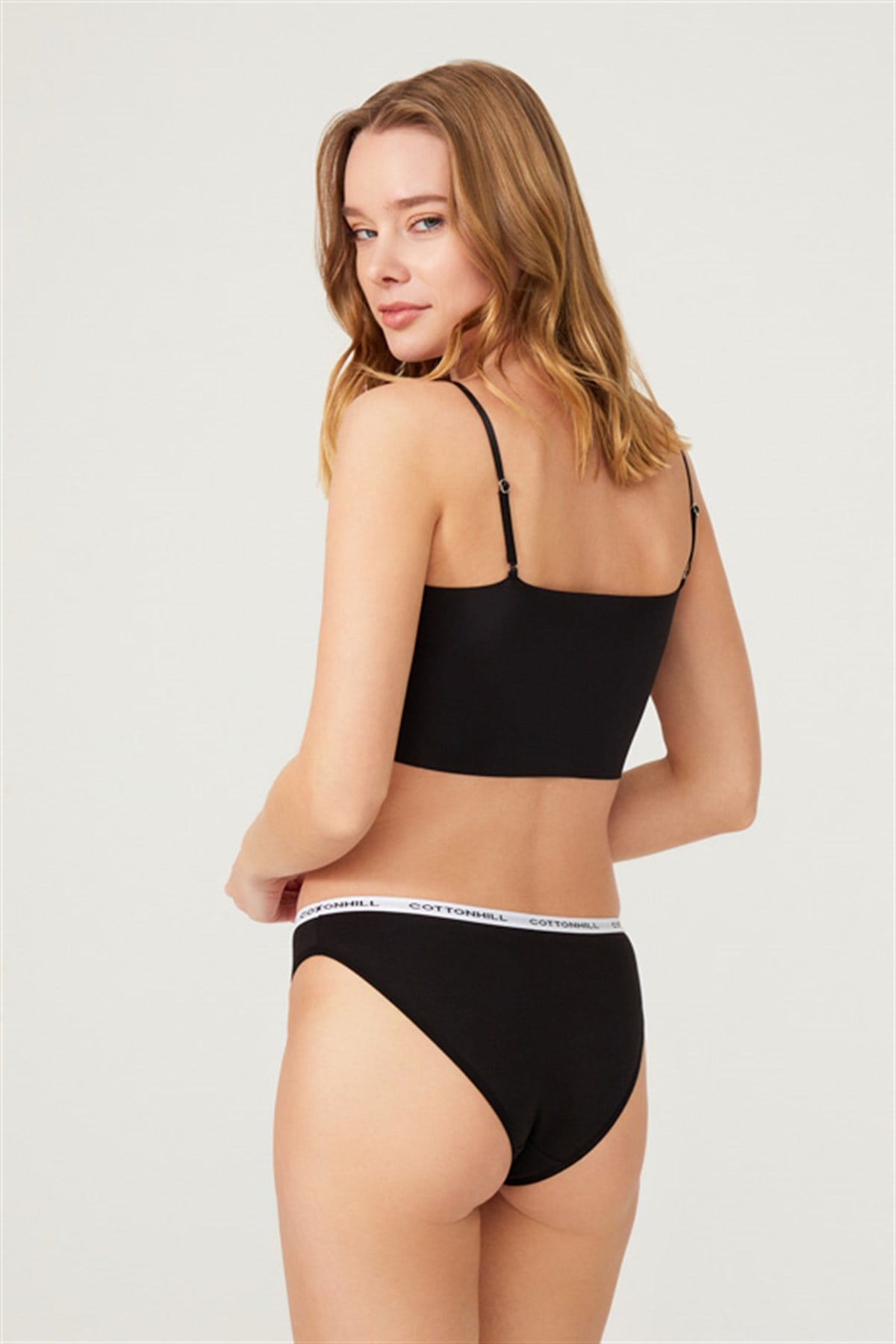 Siyah Basic Pamuklu Yazılı Lastik Detaylı Bikini Külot