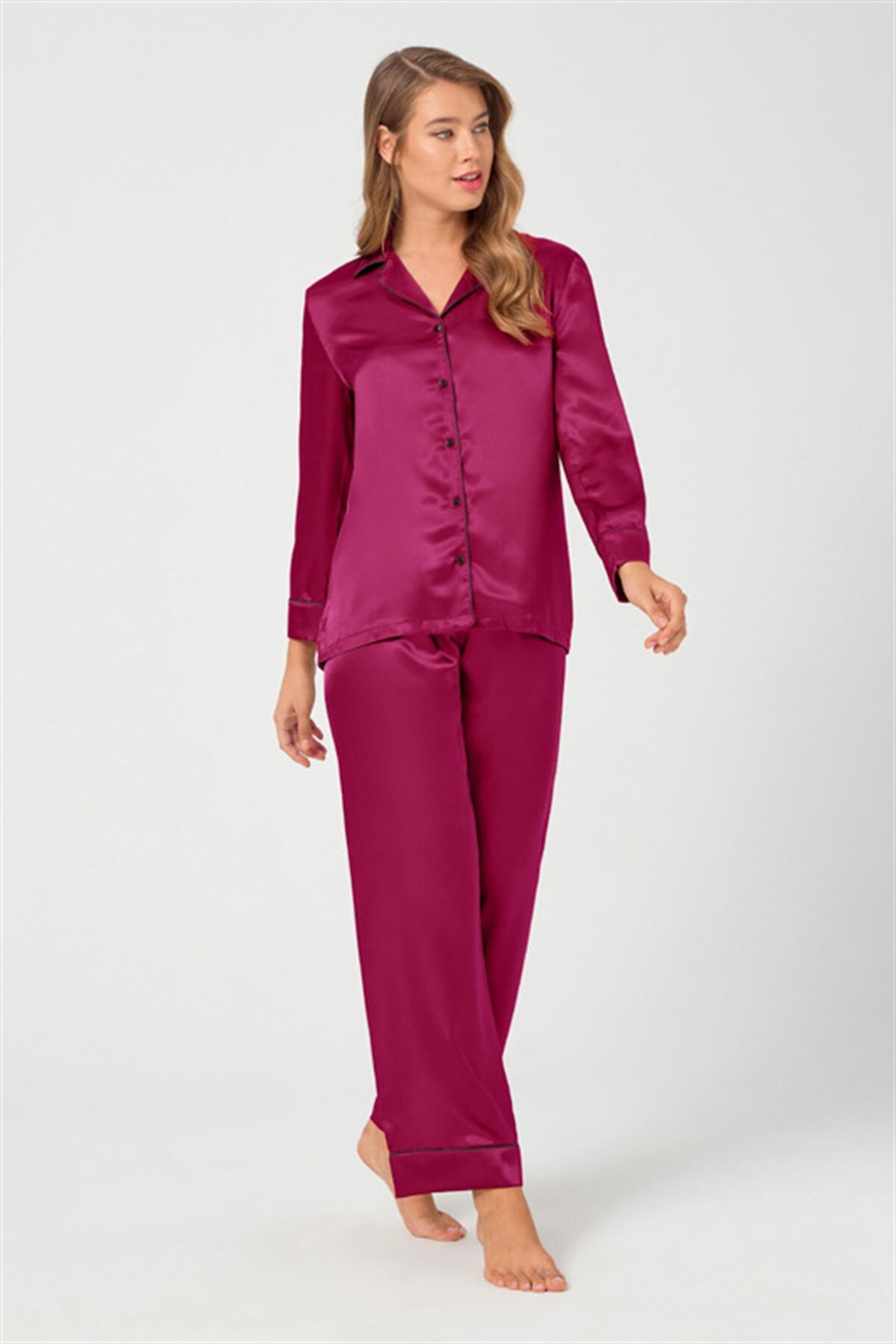 Vişne Önden Düğmeli Saten Kadın Pijama Takımı