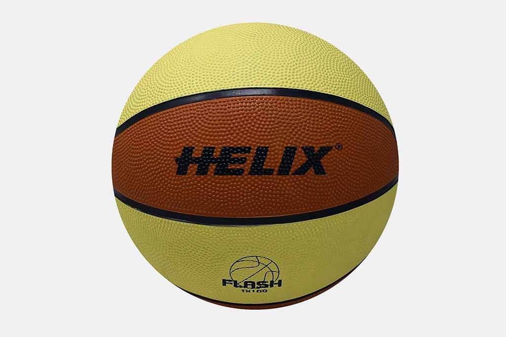 Helix Flash Tx100 Basketbol Topu No:7 ile her atışta ve smaçta mükemmel kontrol ve isabet sağlayın. Özel tasarımı ve dayanıklı yapısı ile bu top, basketbol sahalarında yıldırım hızıyla hareket etmenizi sağlar.