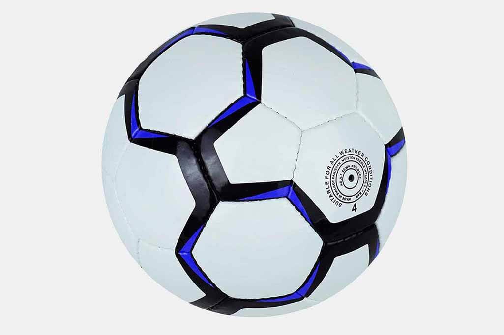 elix Game Futbol Topu No:4 ile futbol oynamak hem eğlenceli hem de kolay. Hemen satın alın ve oyuna başlayın!