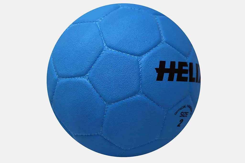 Helix Kauçuk Hentbol No: 2 - Dayanıklı ve Kontrollü Oyun için İdeal Seçim