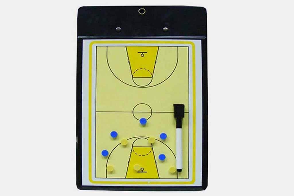 Selex Çift Taraflı Basketbol Taktik Tahtası: Antrenman ve Maç Stratejilerini Geliştirmek İçin İdeal Araç