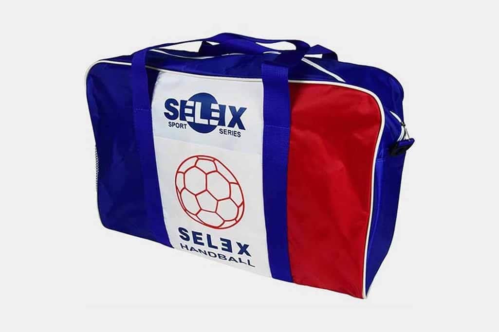 Hentbol Malzemelerinizi Organize Edin: Selex 6'lı Top Taşıma Çantası ile Daha Düzenli Bir Salon