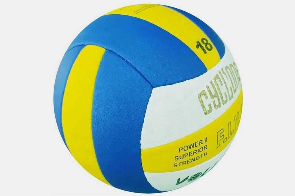 Cyclone Gold Star Voleybol Topu: Yıldızlar Gibi Parlayın!