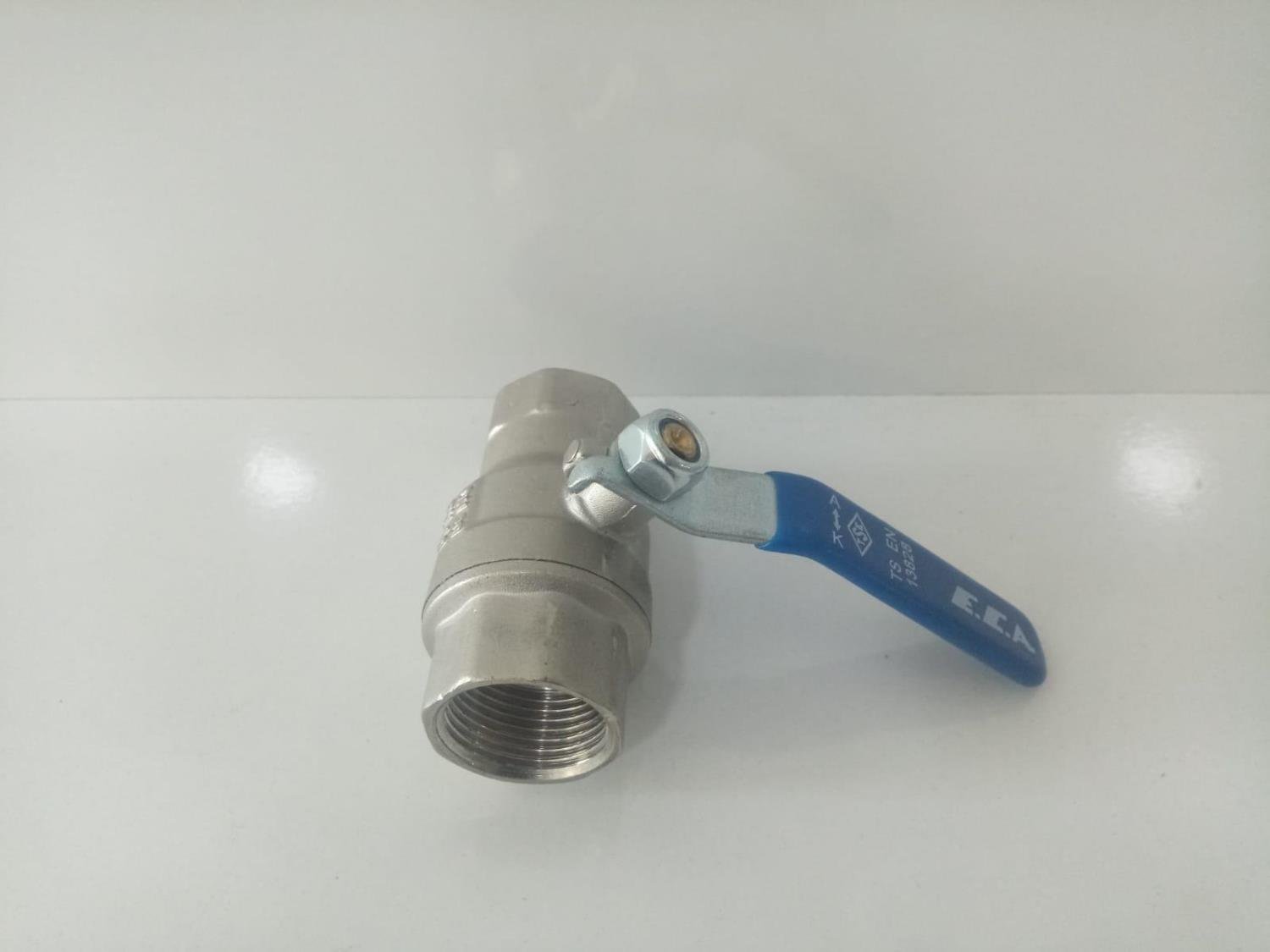 ECA 3/4 İçme Suyu Küresel Valfi İç Vida x İç Vida PN10 602122169