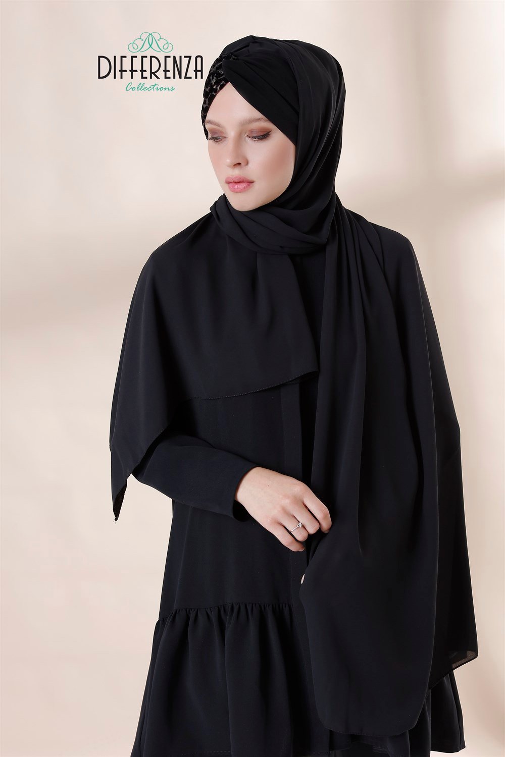 Düğüm Deri Leopar Tek Taraf Şal-Siyah