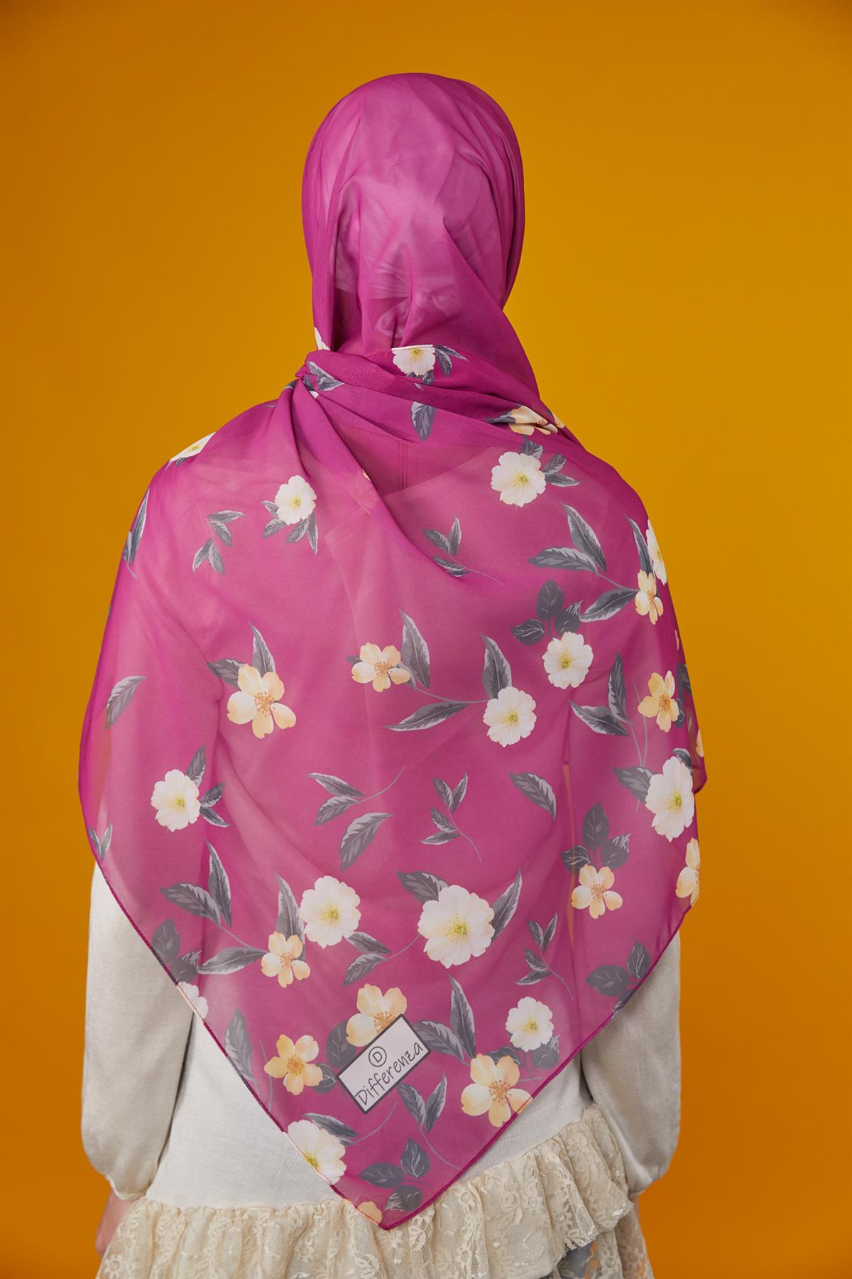 Flowers Desenli Şal Fuşya