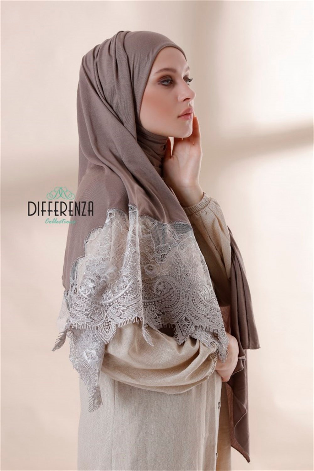 Haute Couture Dantel Şal-Koyu Vizon