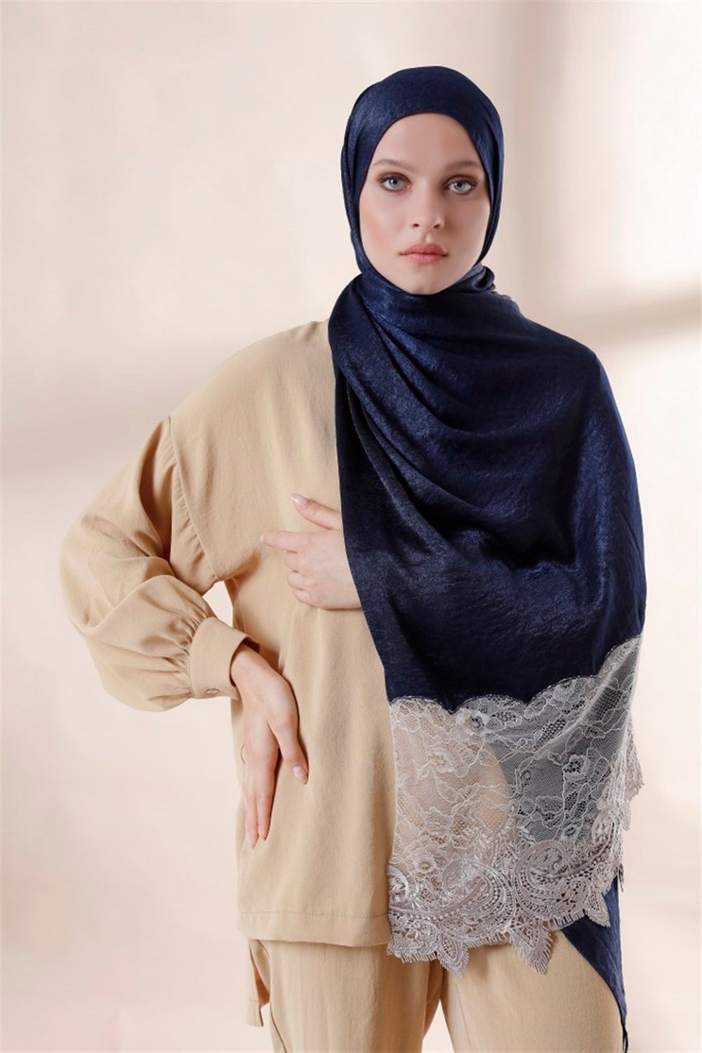 Haute Couture Dantel Şal-Lacivert