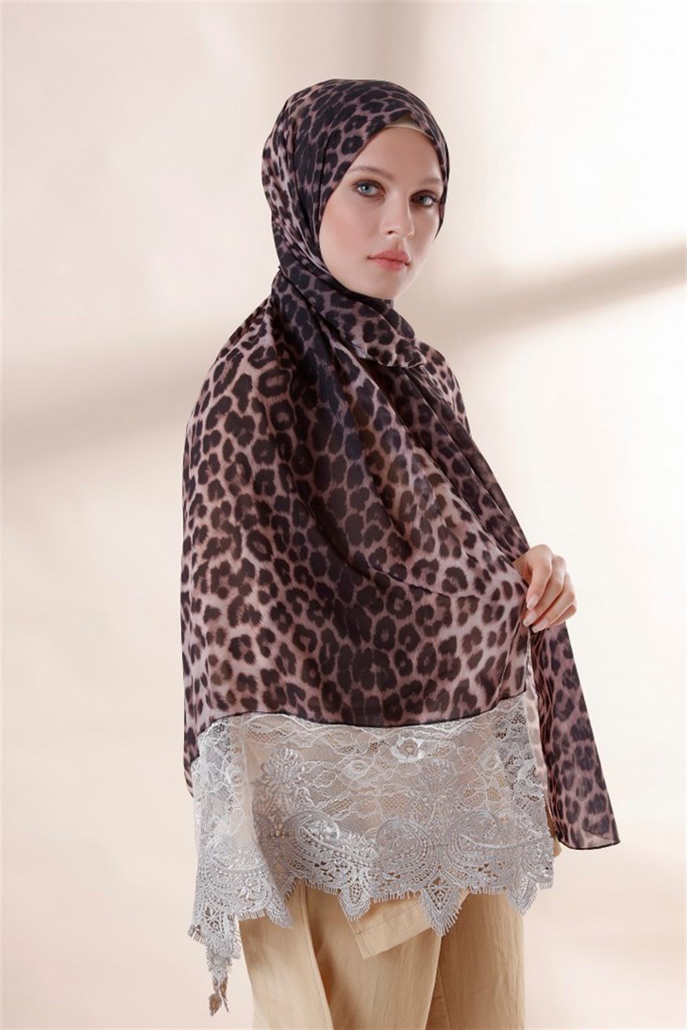 Haute Couture Dantel Şal-Leopar Bej