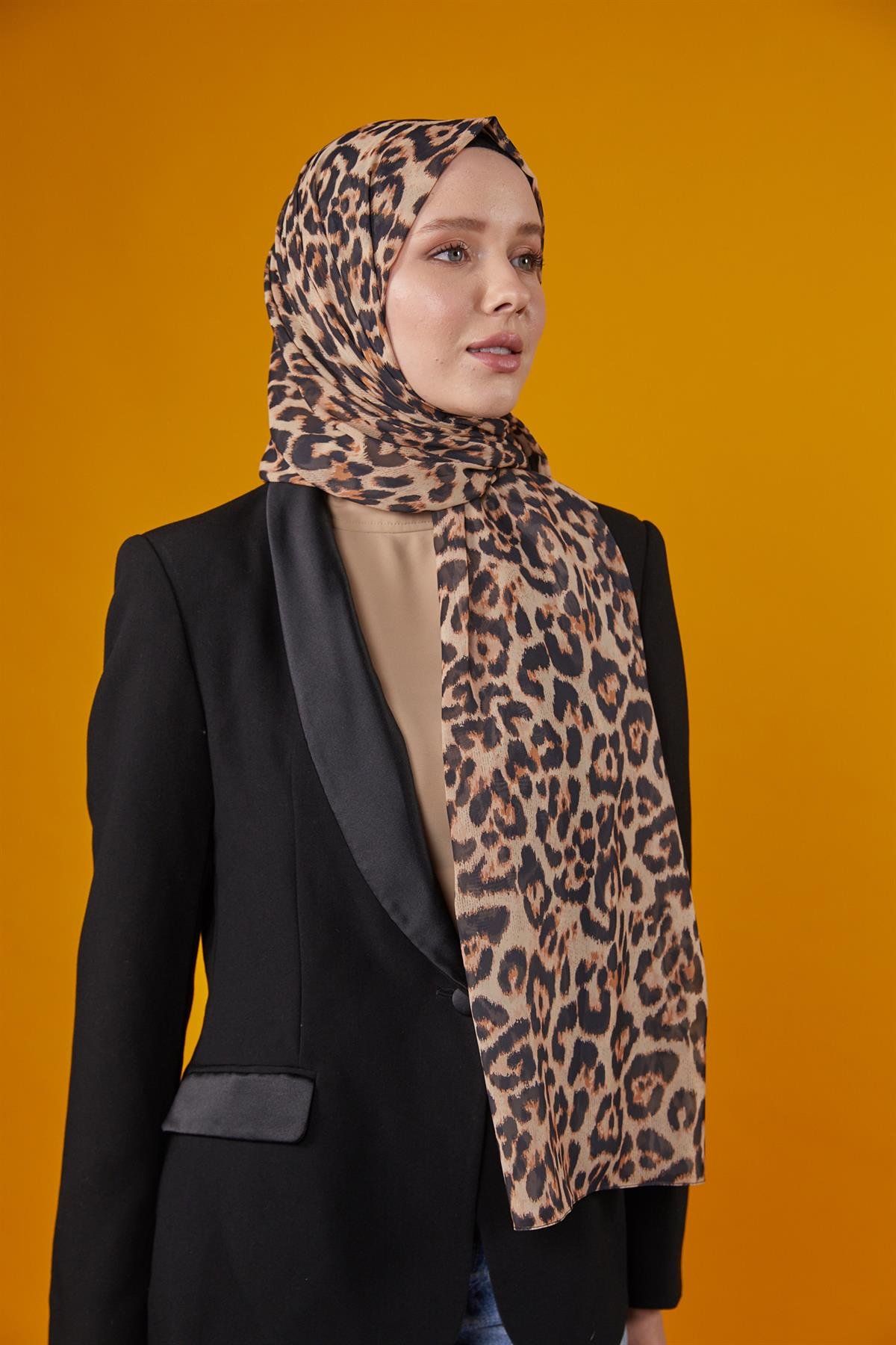 Tiger Desenli Şal Gold