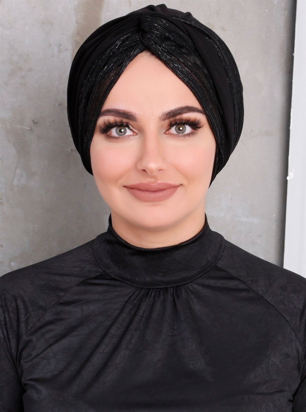 Yarı Sim Dolama Bone - Siyah
