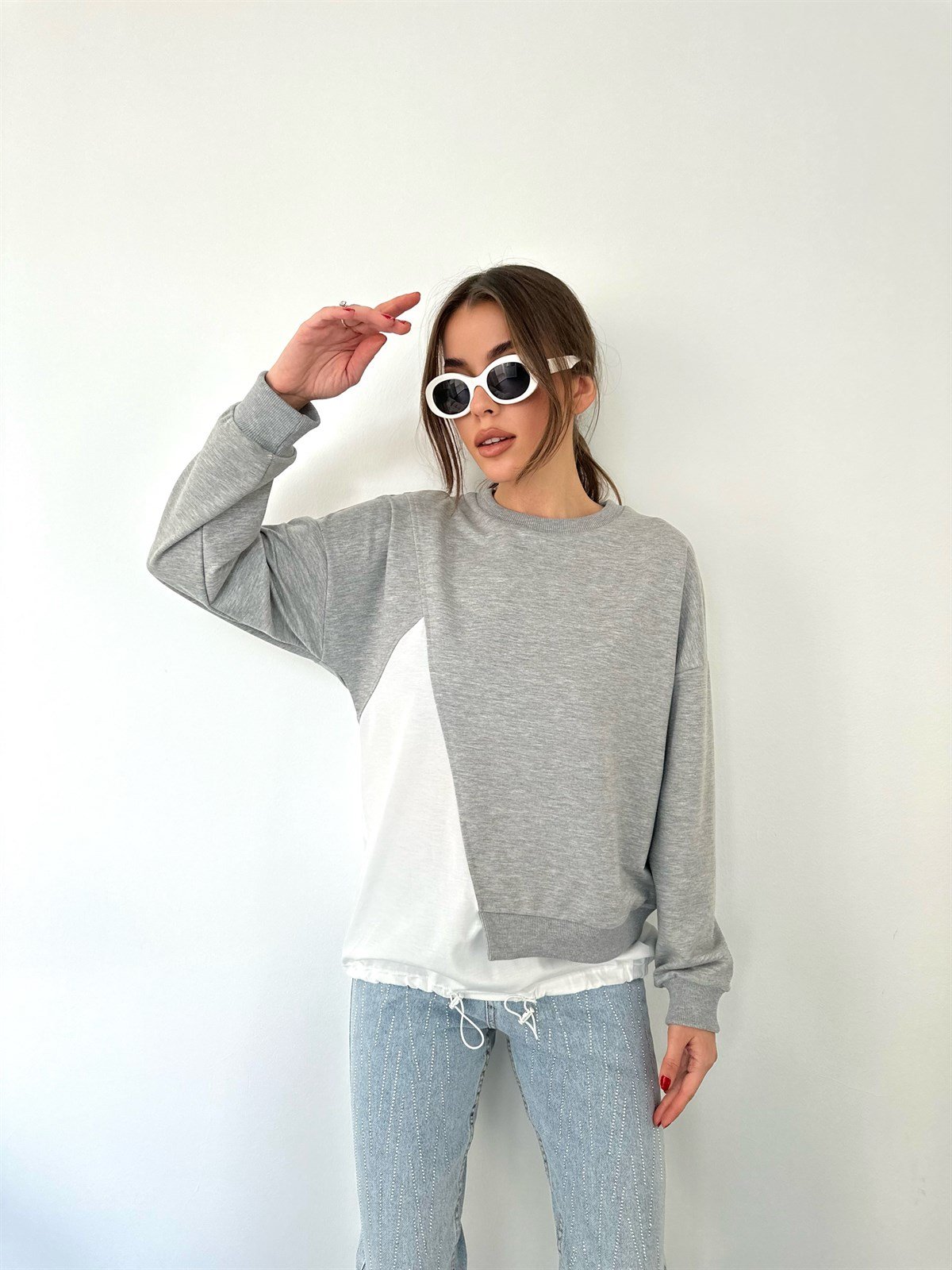   Asimetrik Gri-Beyaz Sweat