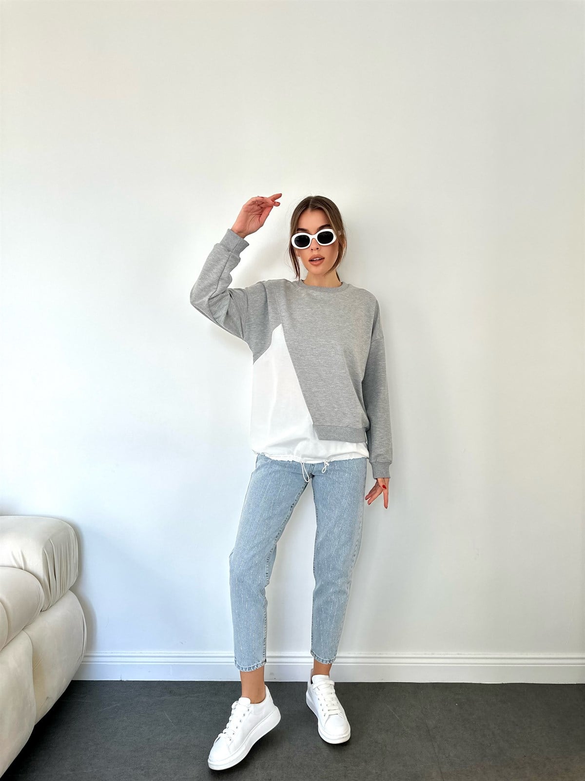   Asimetrik Gri-Beyaz Sweat