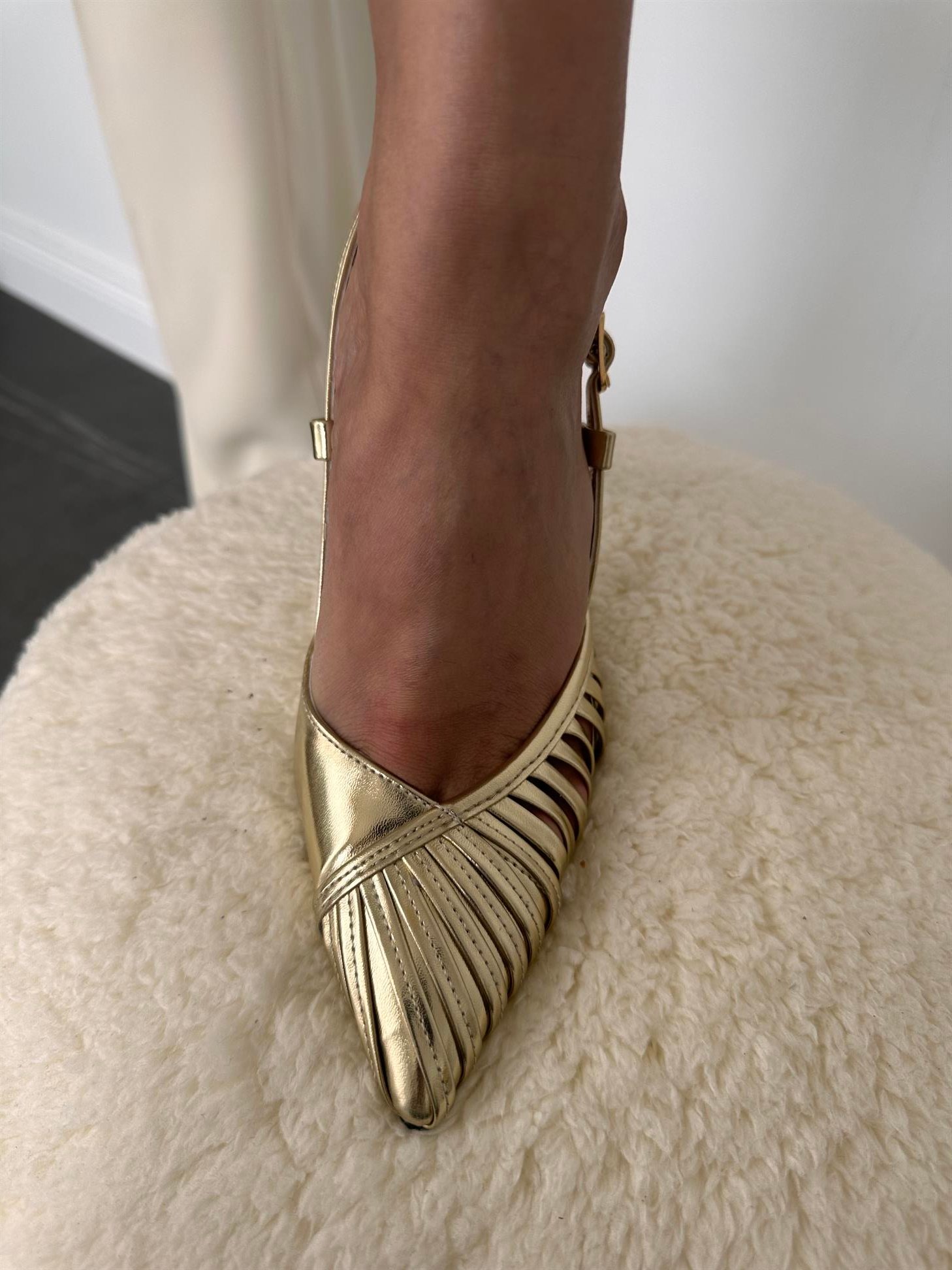   Gold Deri Kadın Stiletto