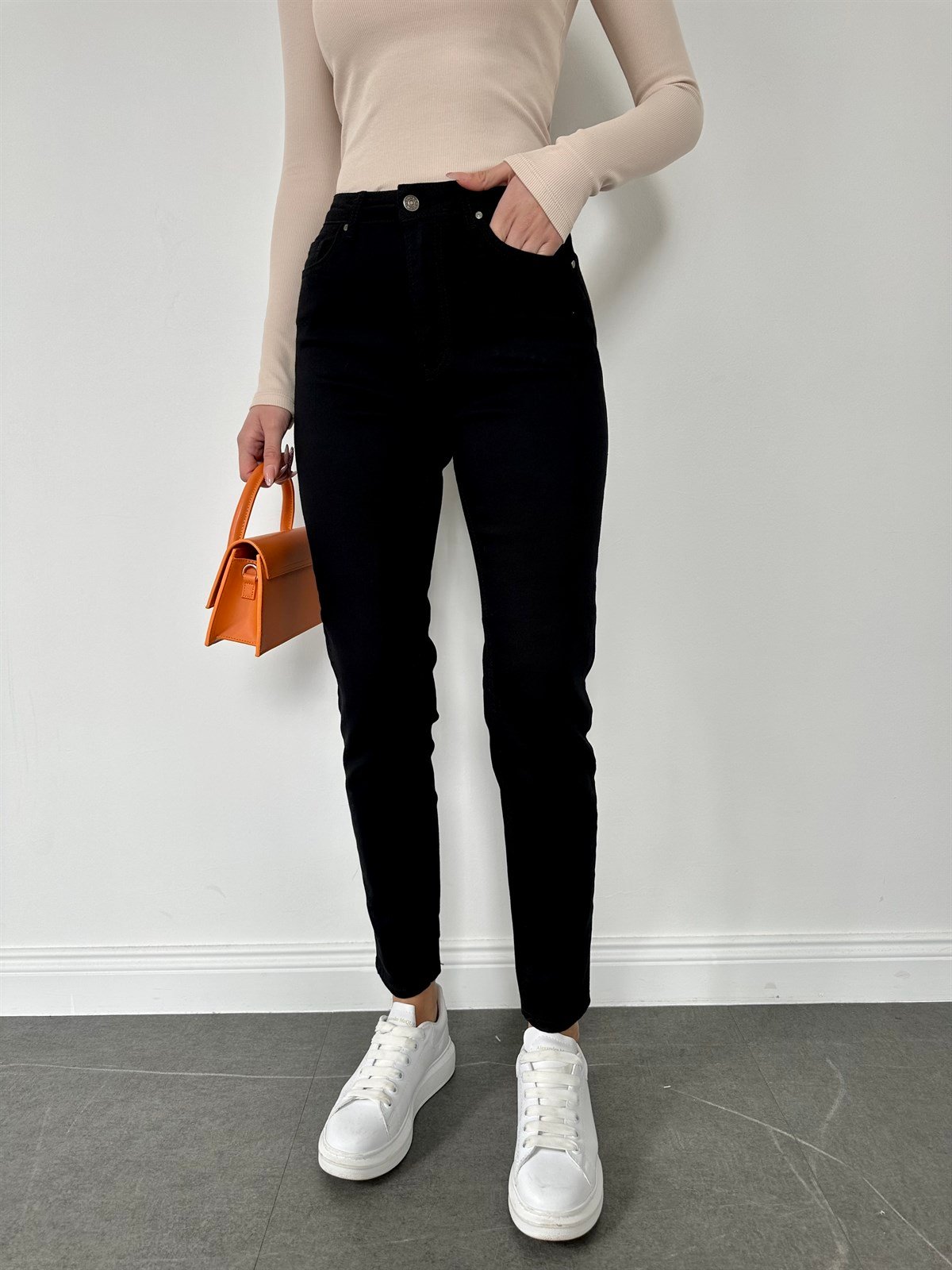   Süper Siyah Mom Fit