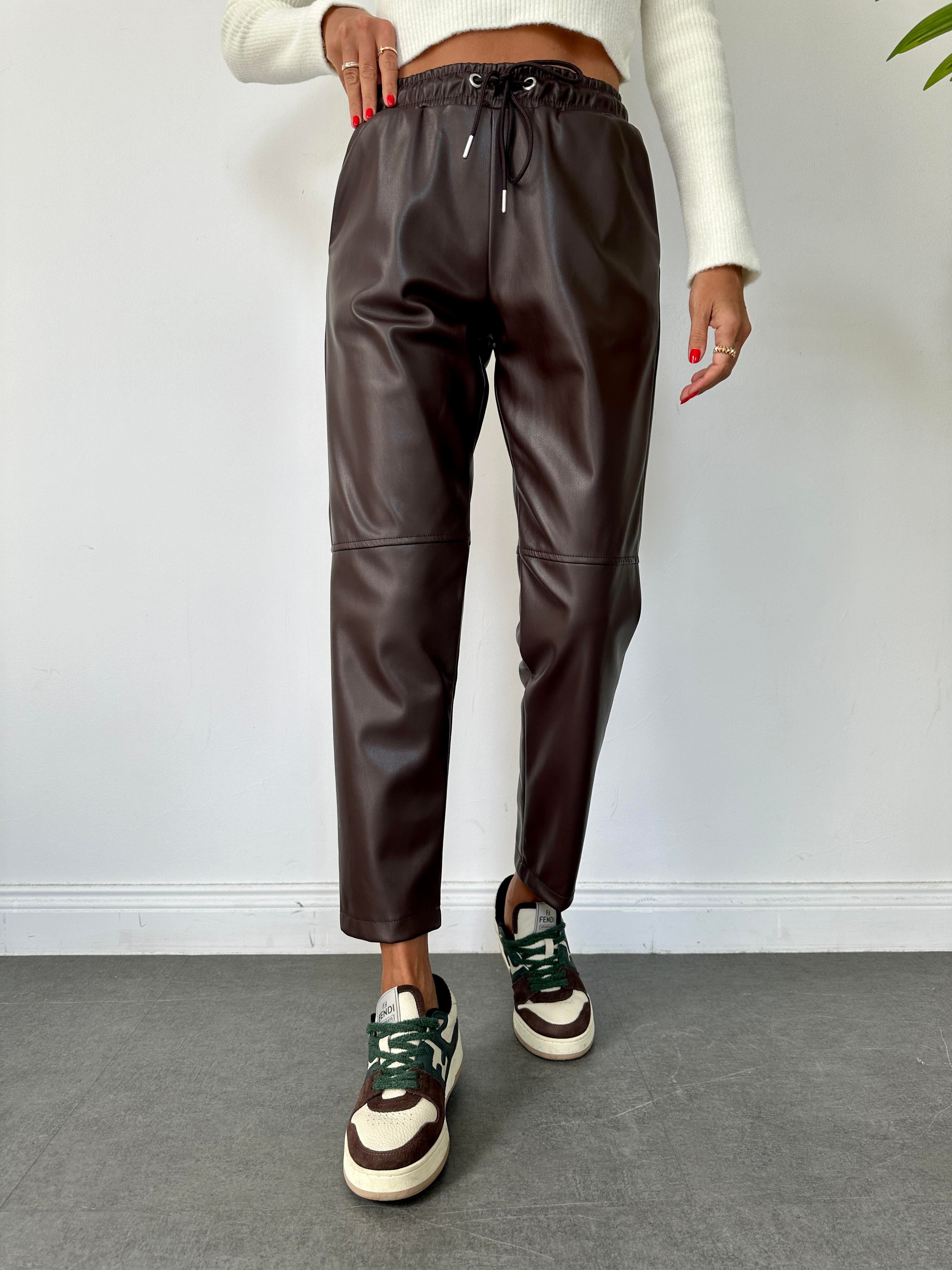 Acı Kahve Dizi Dikişli Bağcıklı ve Beli Lastikli Deri Pantolon