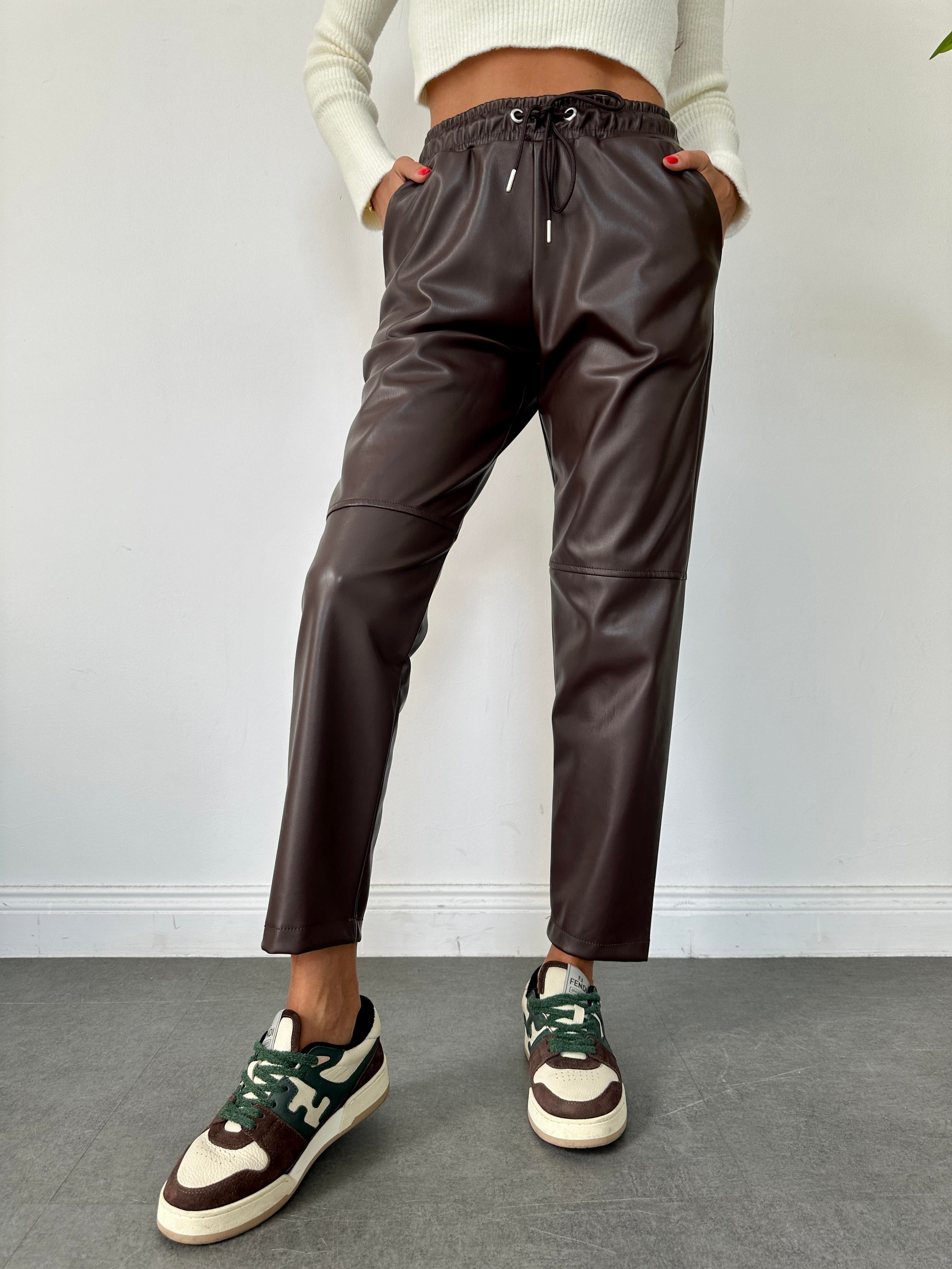 Acı Kahve Dizi Dikişli Bağcıklı ve Beli Lastikli Deri Pantolon